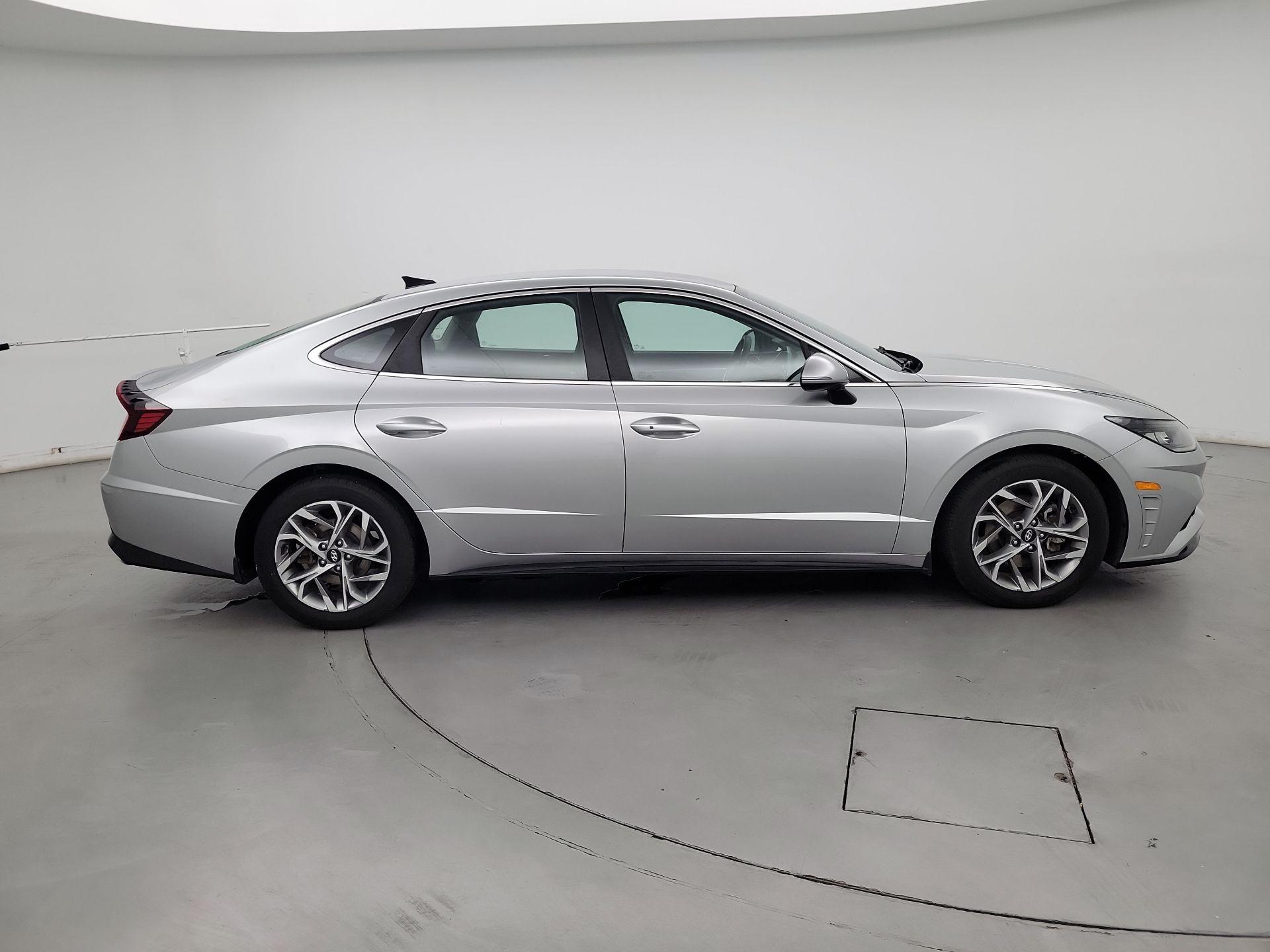 Thumbnail: 2021 Hyundai Sonata - 4