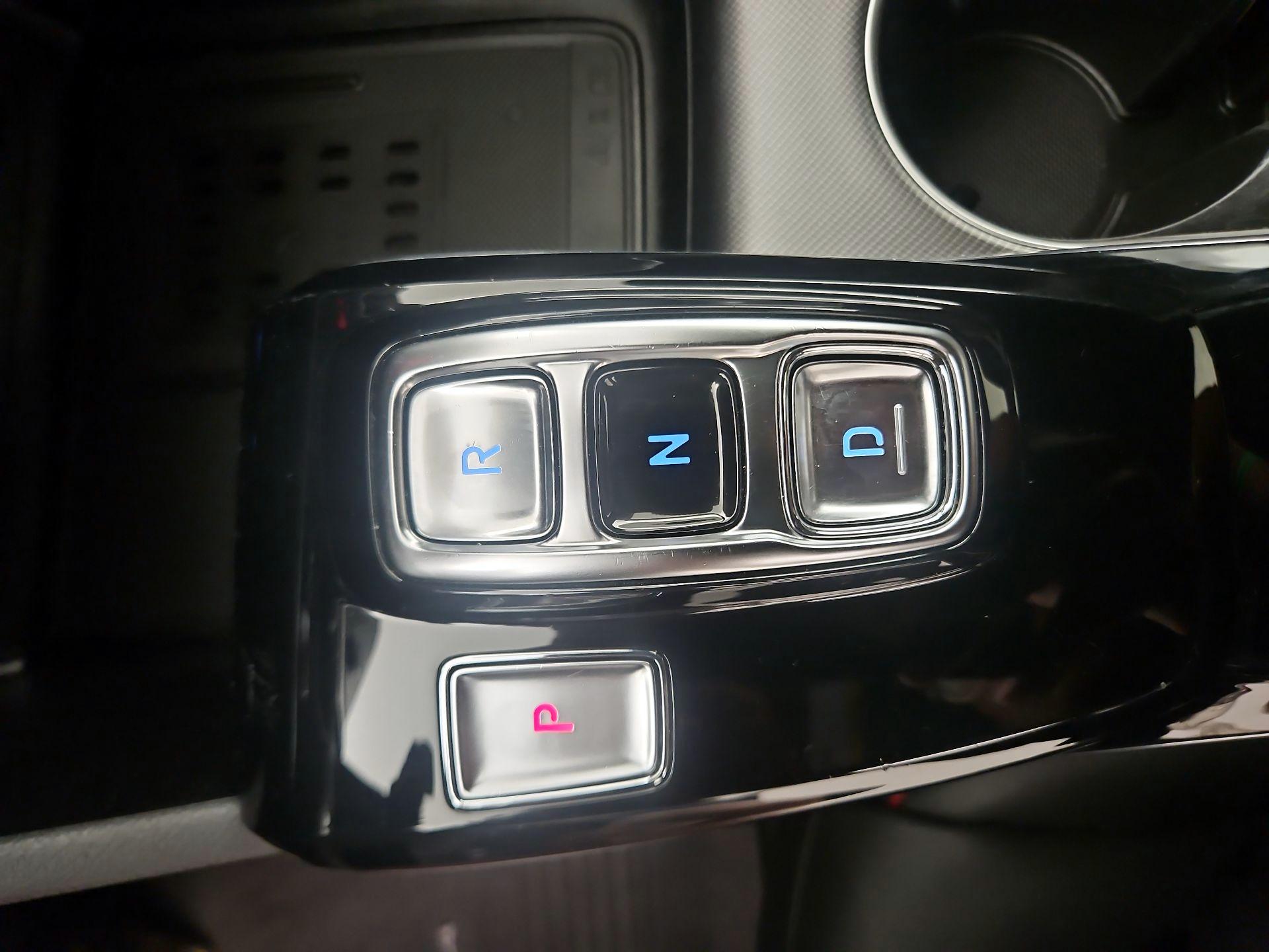 Thumbnail: 2022 Hyundai Sonata - 18