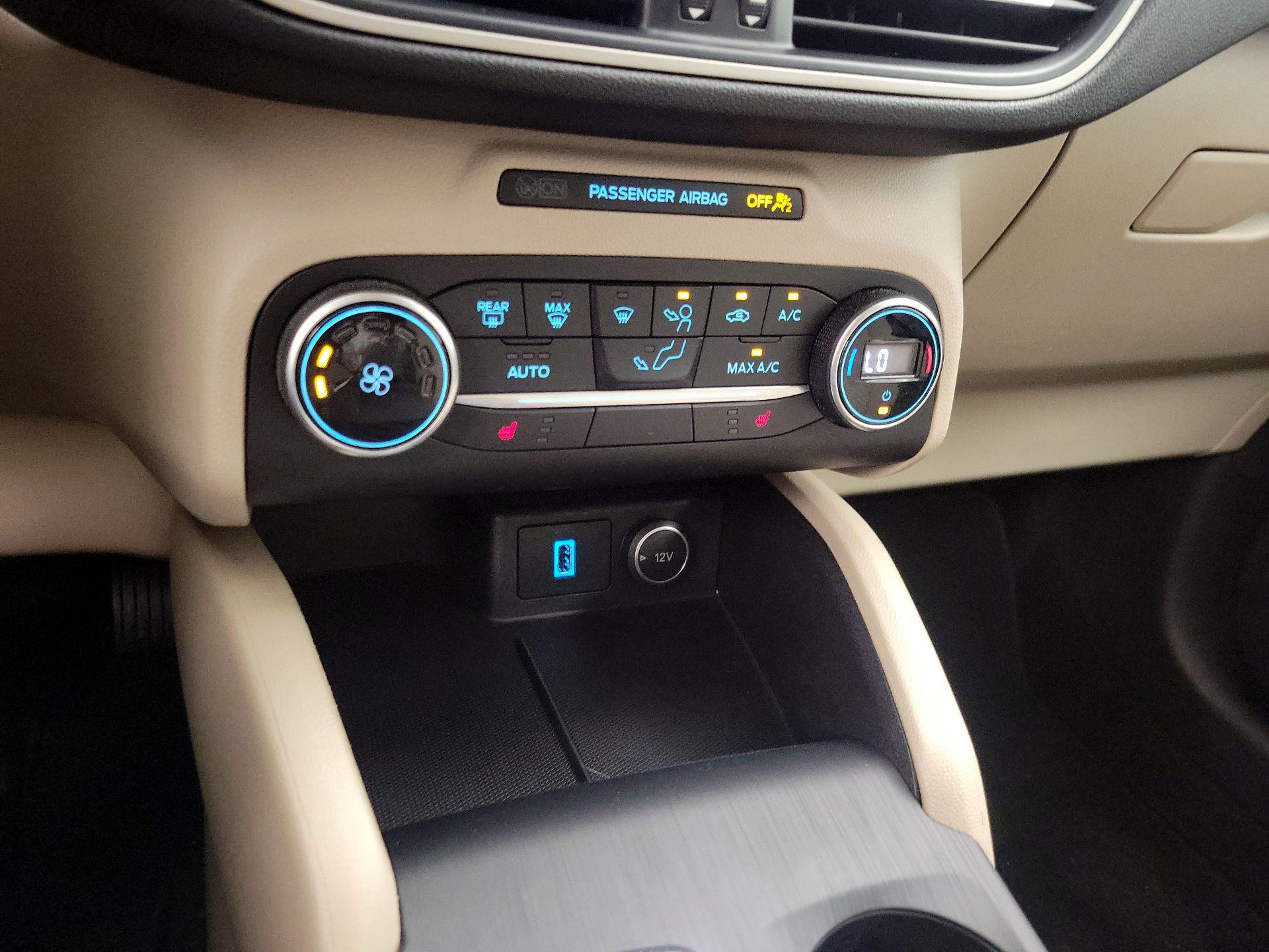 Thumbnail: 2020 Ford Escape - 16