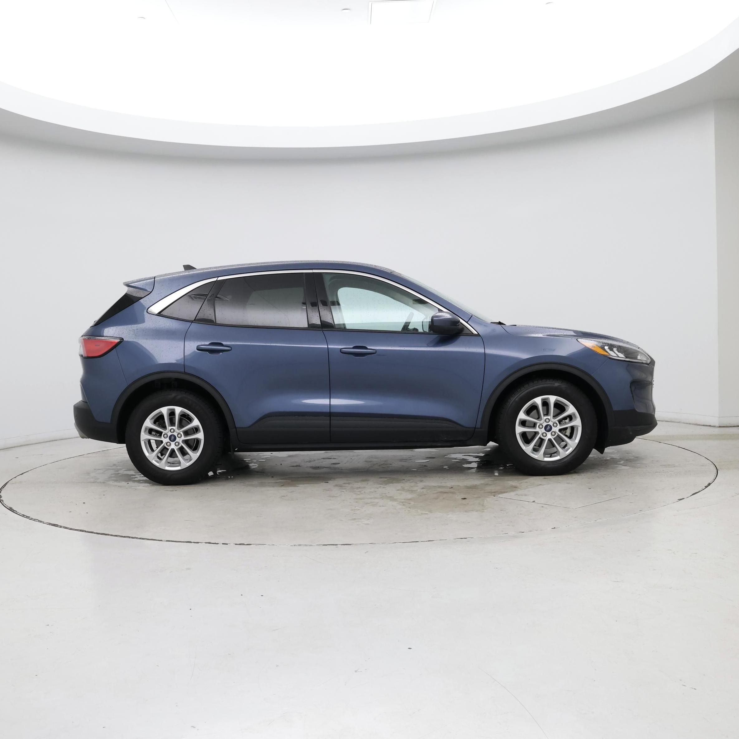 Thumbnail: 2020 Ford Escape - 7