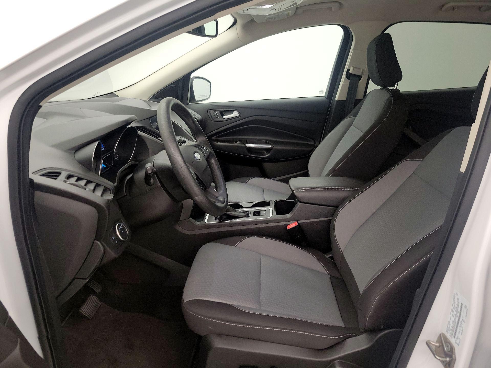 Thumbnail: 2019 Ford Escape - 11