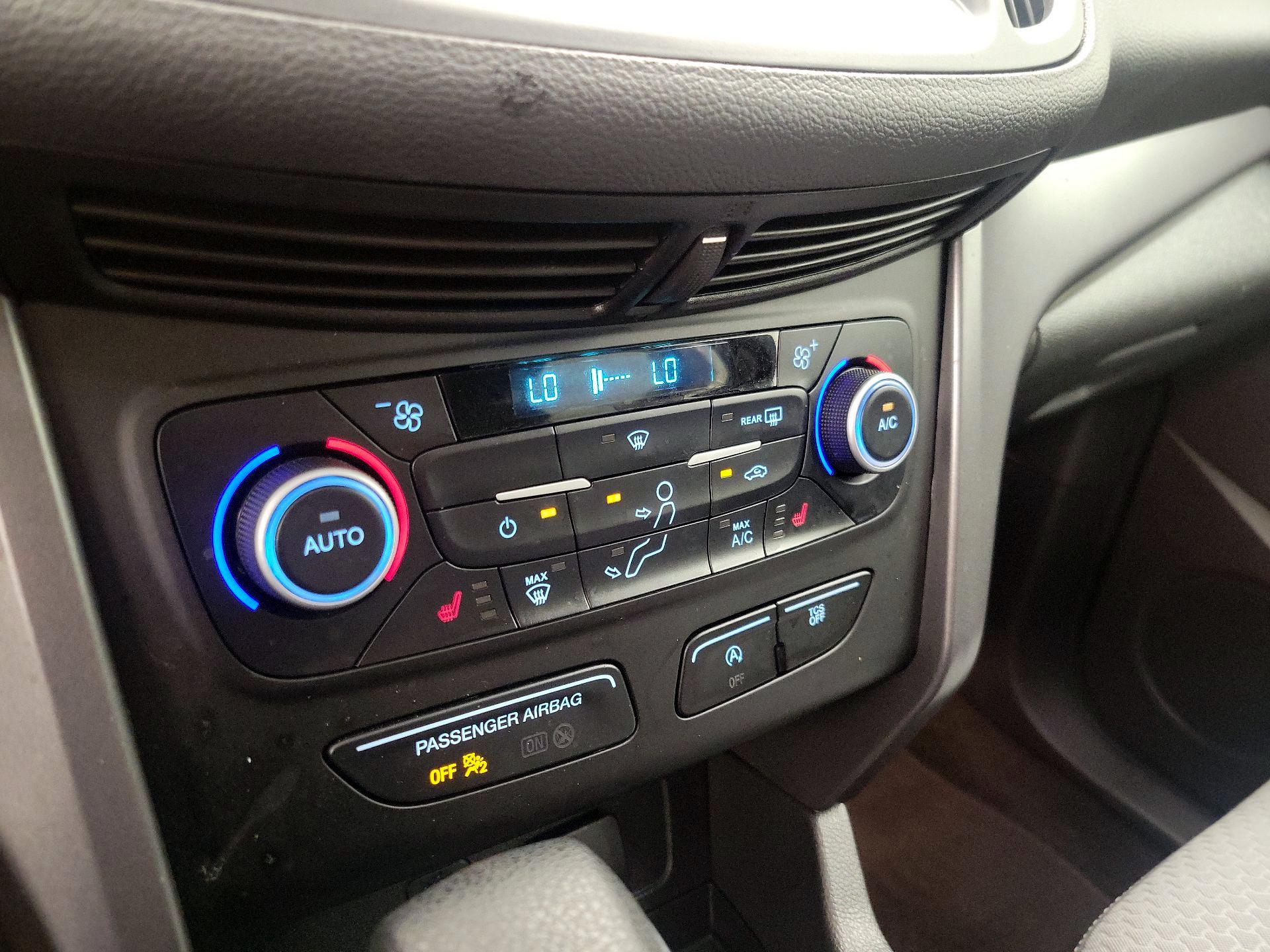Thumbnail: 2019 Ford Escape - 16