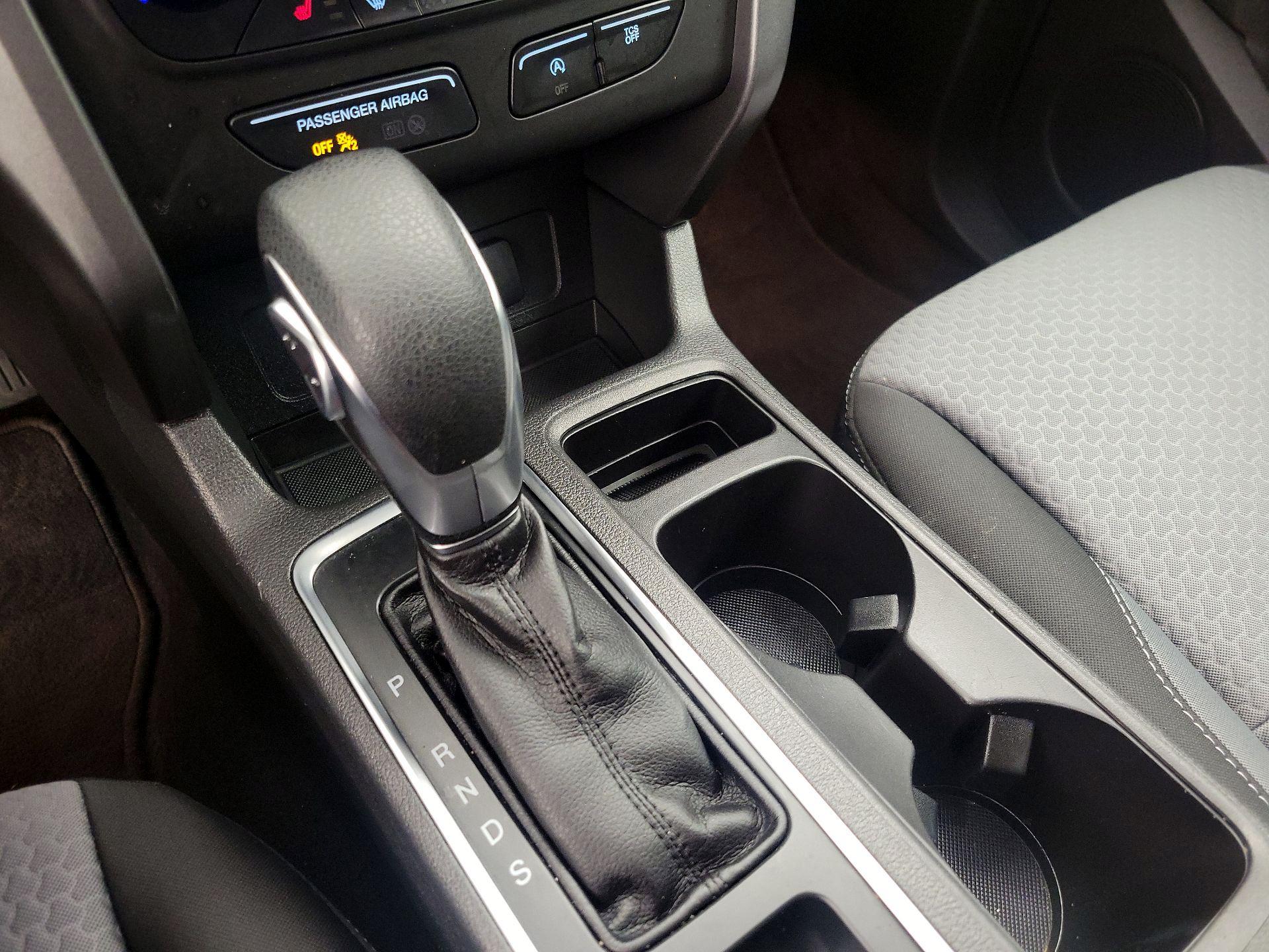 Thumbnail: 2019 Ford Escape - 17