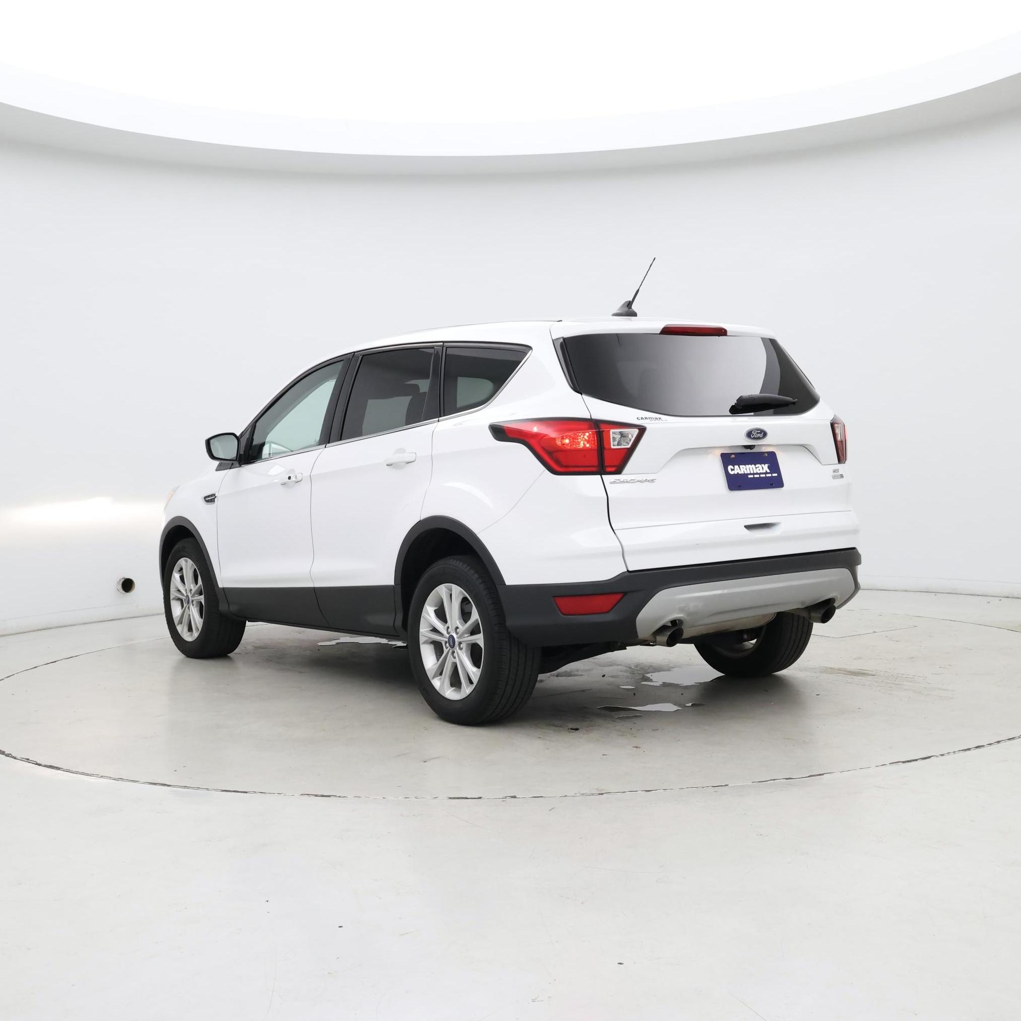 Thumbnail: 2019 Ford Escape - 2