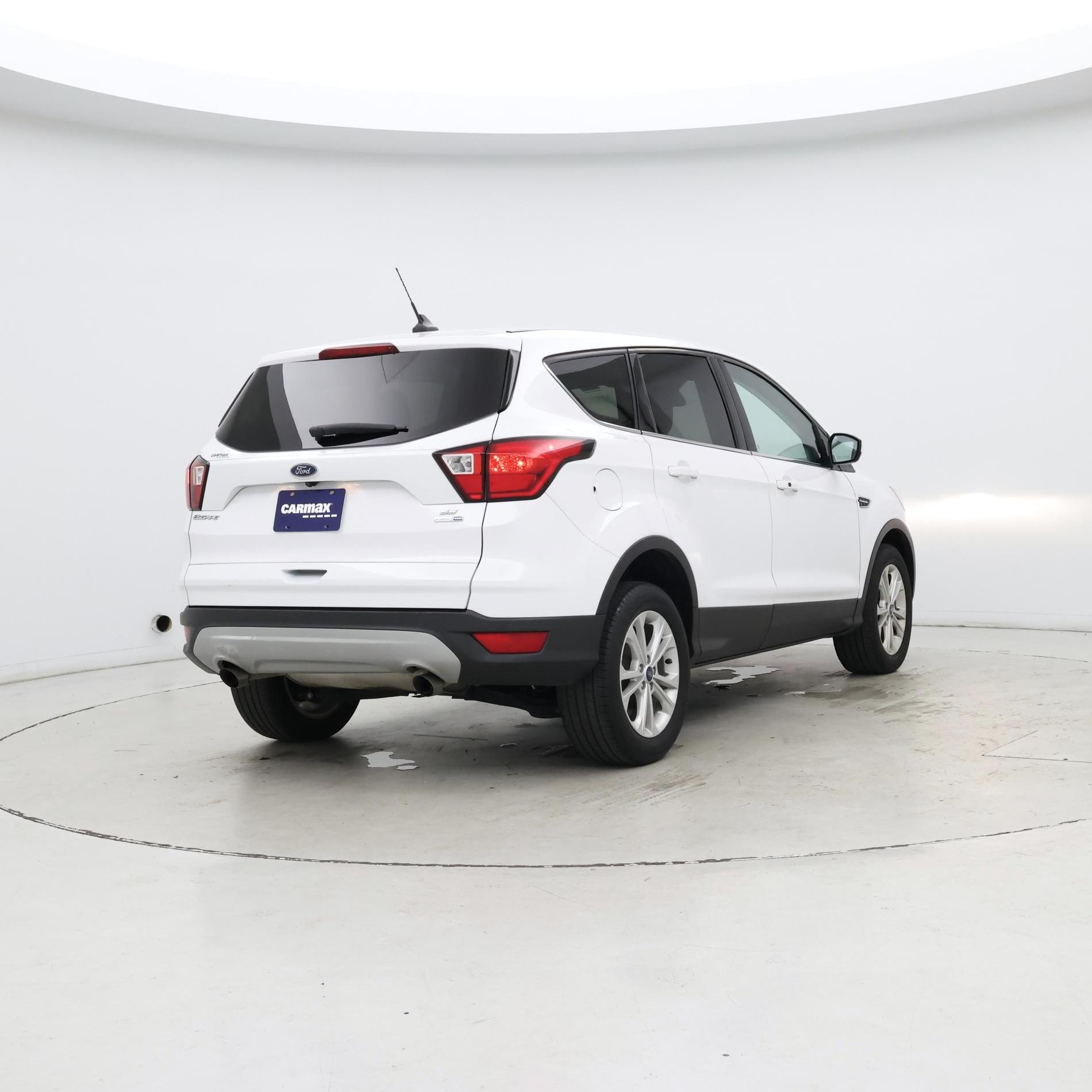 Thumbnail: 2019 Ford Escape - 8
