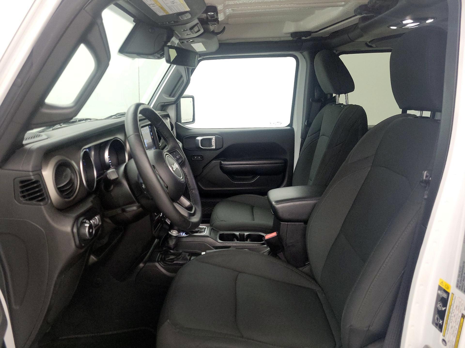 Thumbnail: 2021 Jeep Wrangler - 11