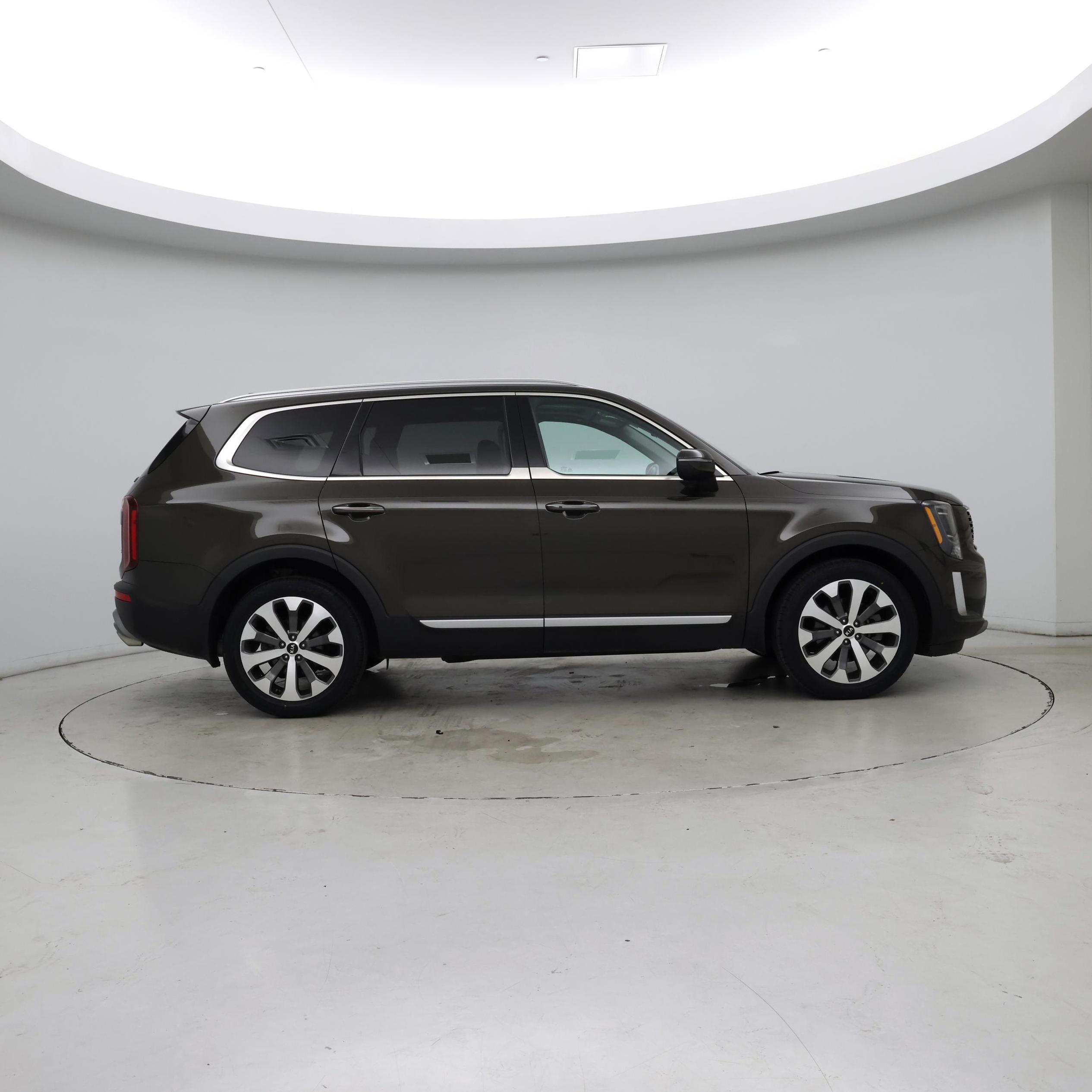 Thumbnail: 2021 Kia Telluride - 7