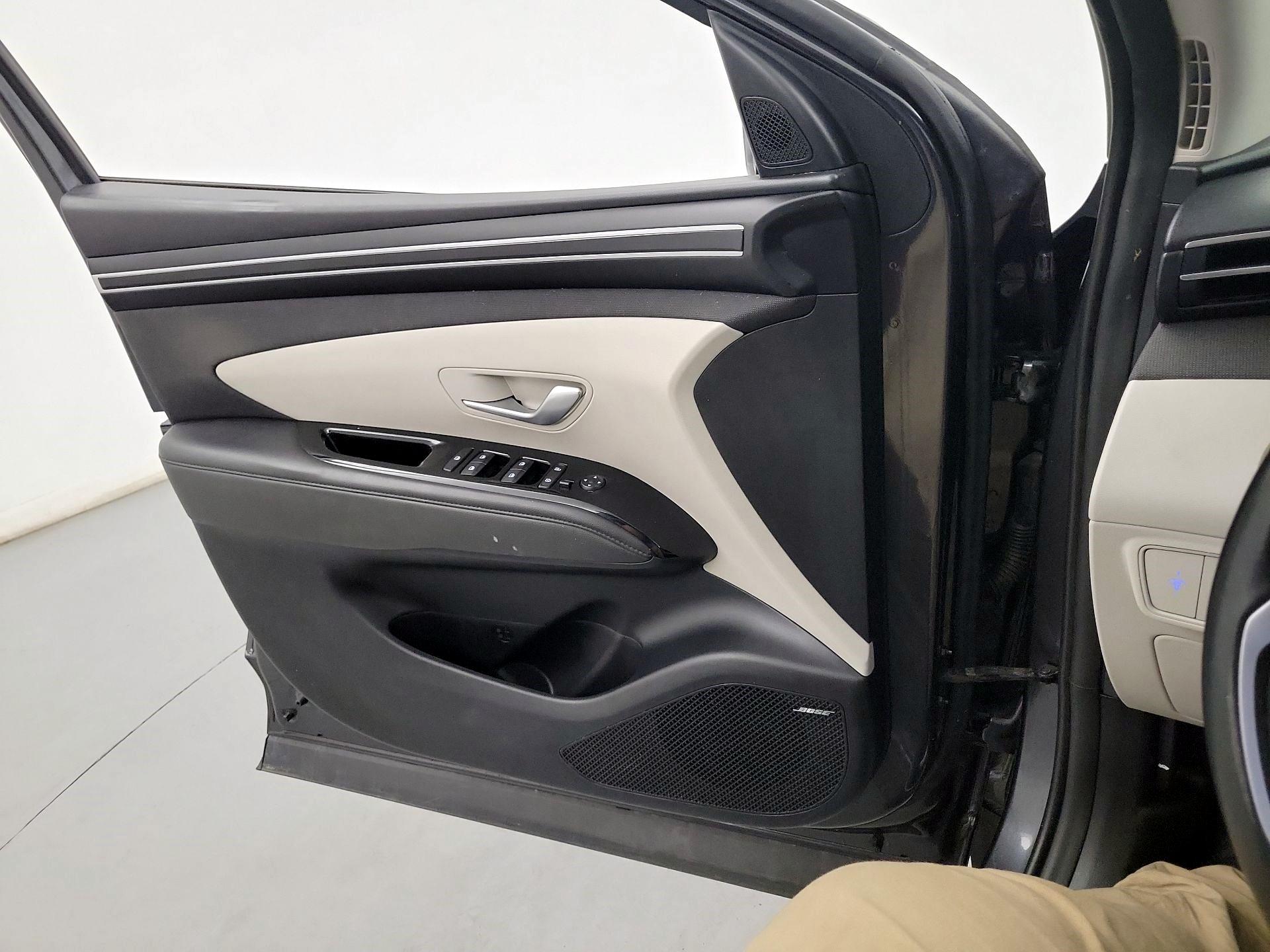 Thumbnail: 2022 Hyundai Tucson - 10