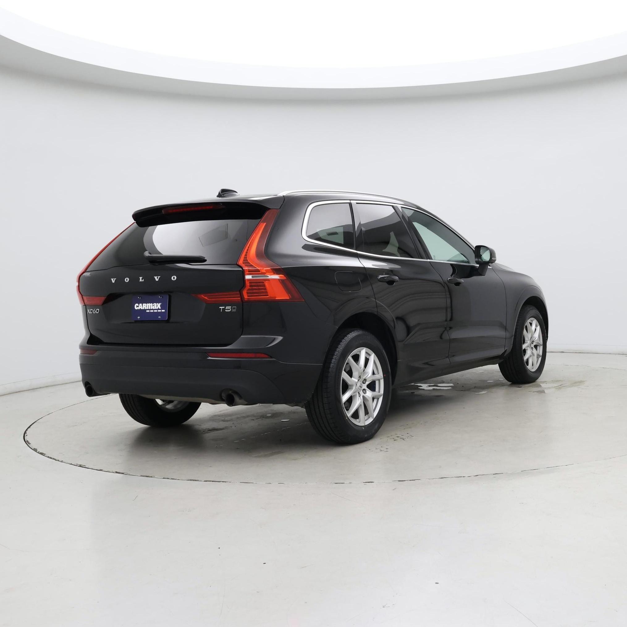 Thumbnail: 2021 Volvo XC60 - 8