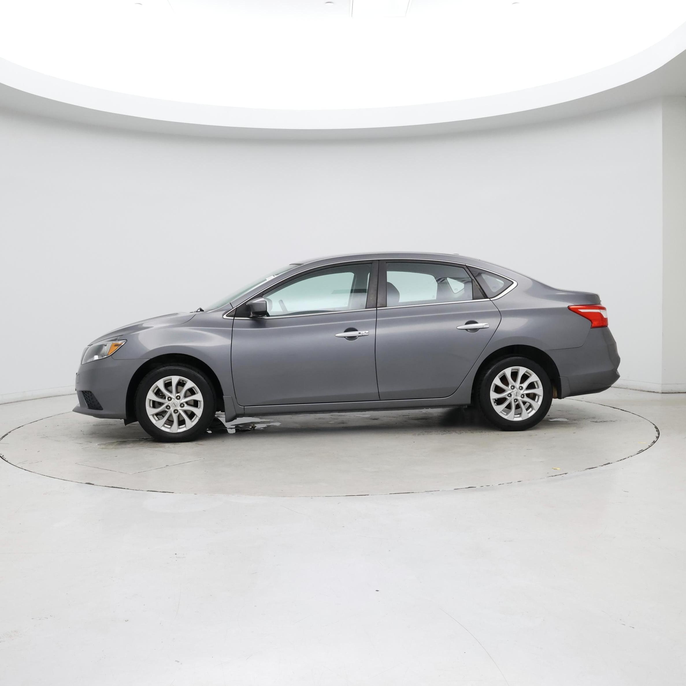 Thumbnail: 2019 Nissan Sentra - 3
