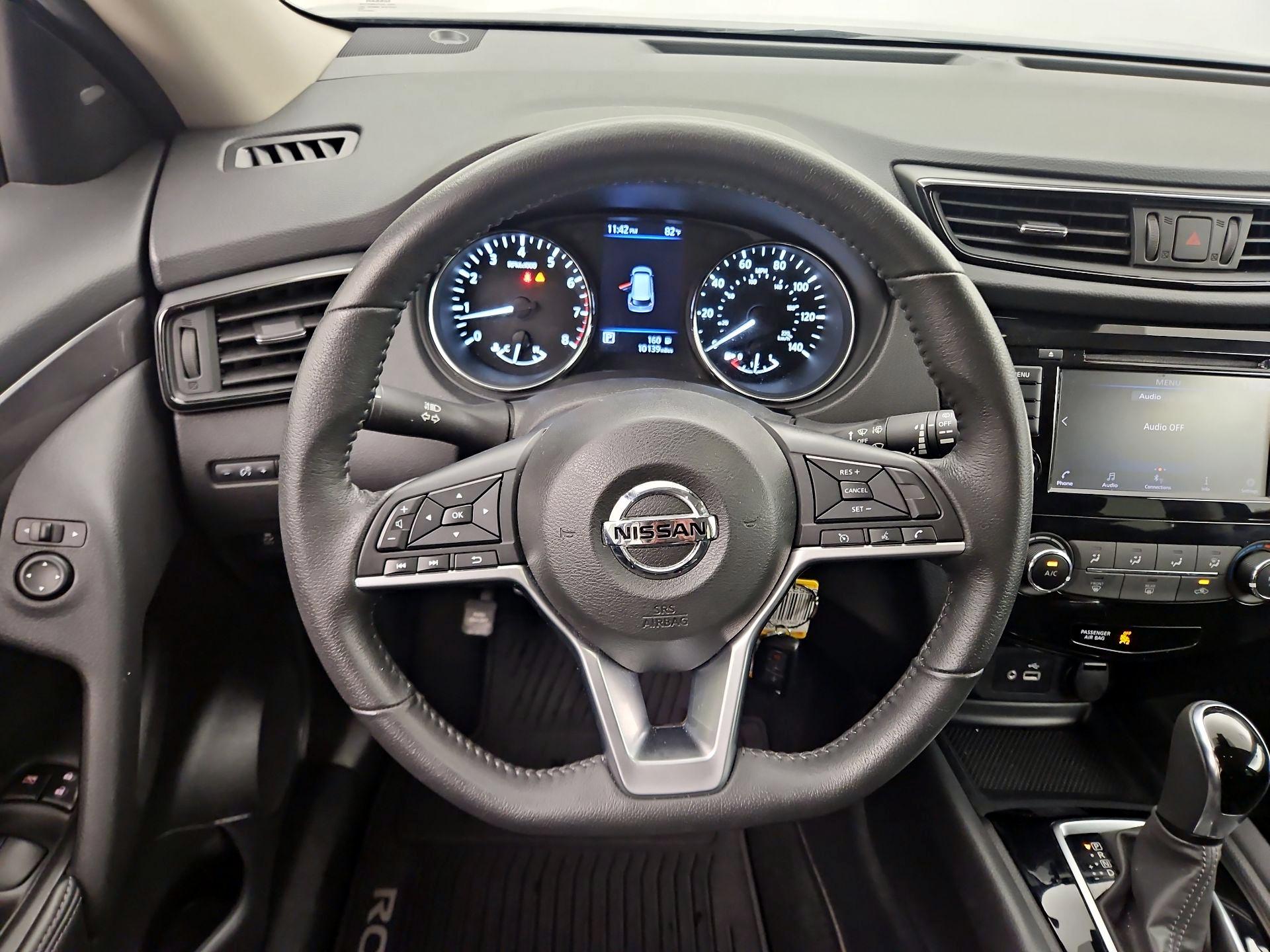 Thumbnail: 2020 Nissan Rogue - 10