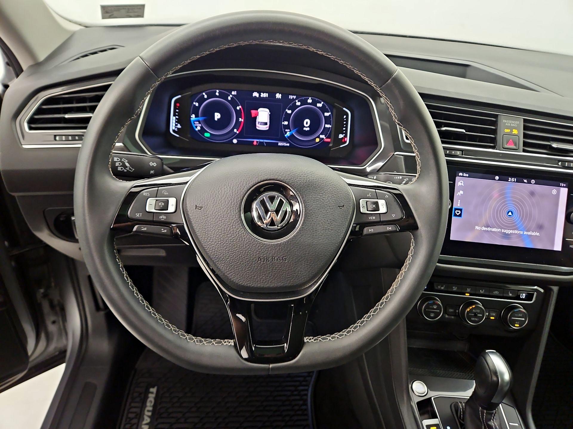 Thumbnail: 2021 Volkswagen Tiguan - 10
