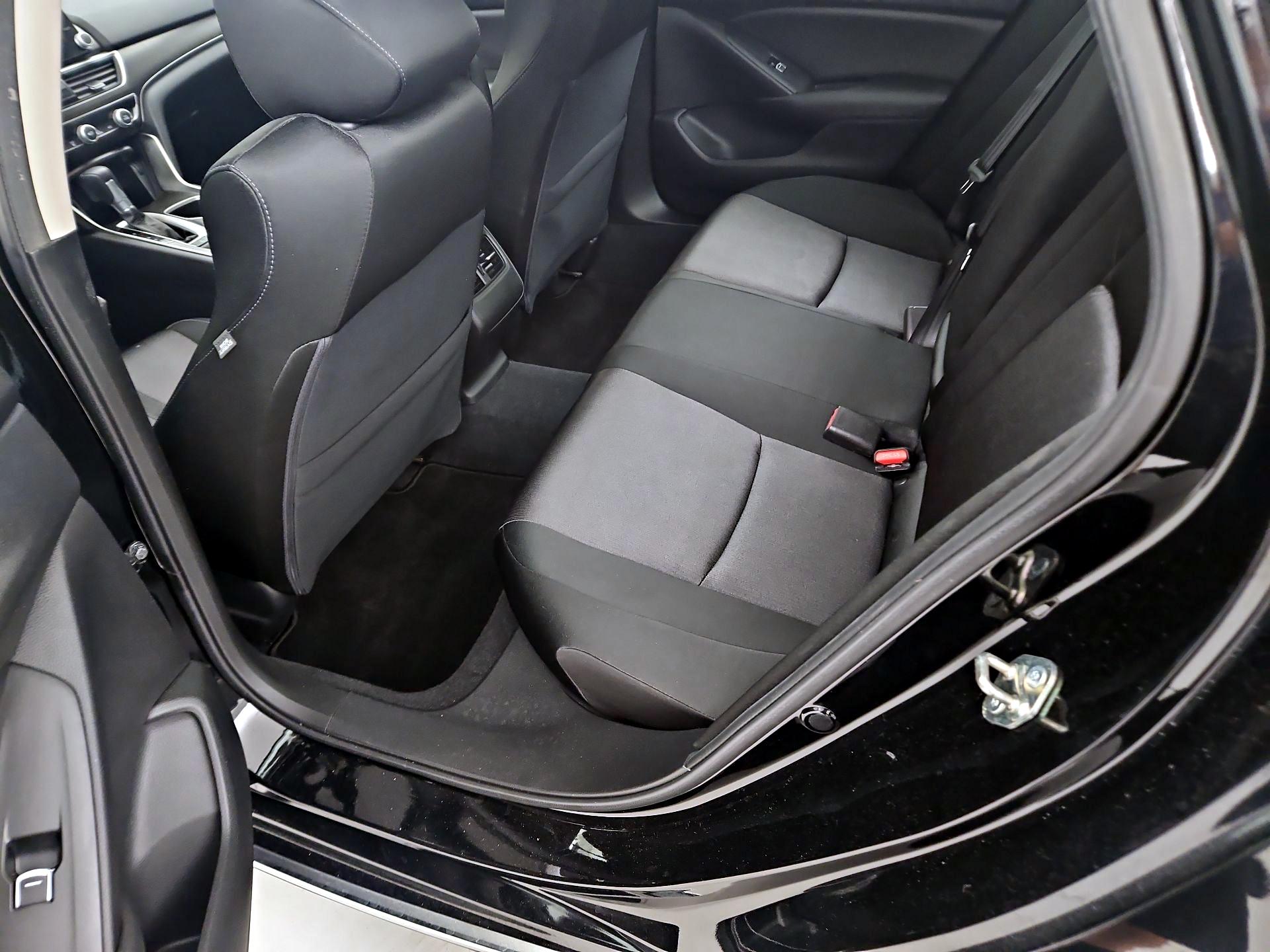 Thumbnail: 2019 Honda Accord - 20
