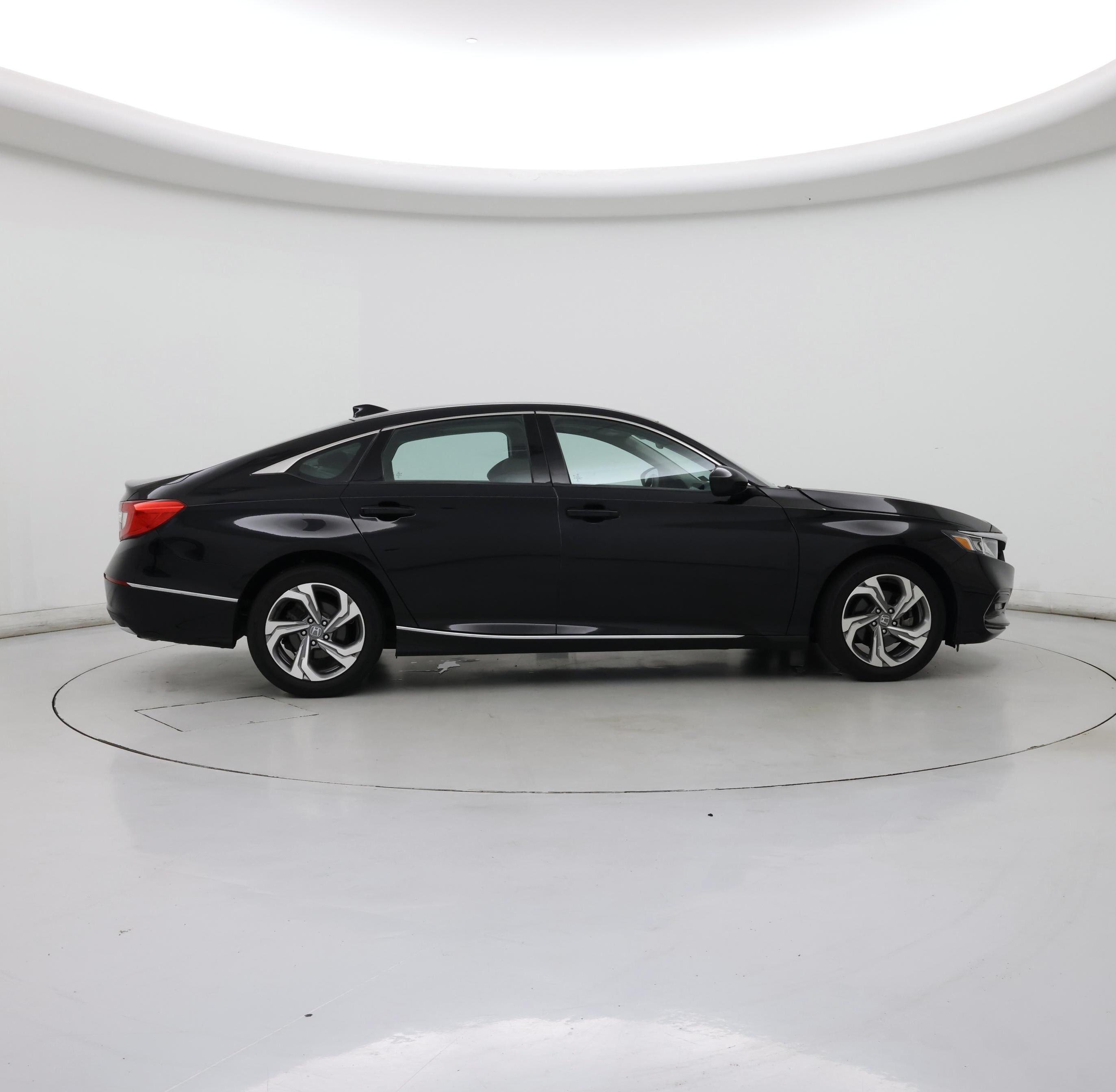 Thumbnail: 2019 Honda Accord - 7