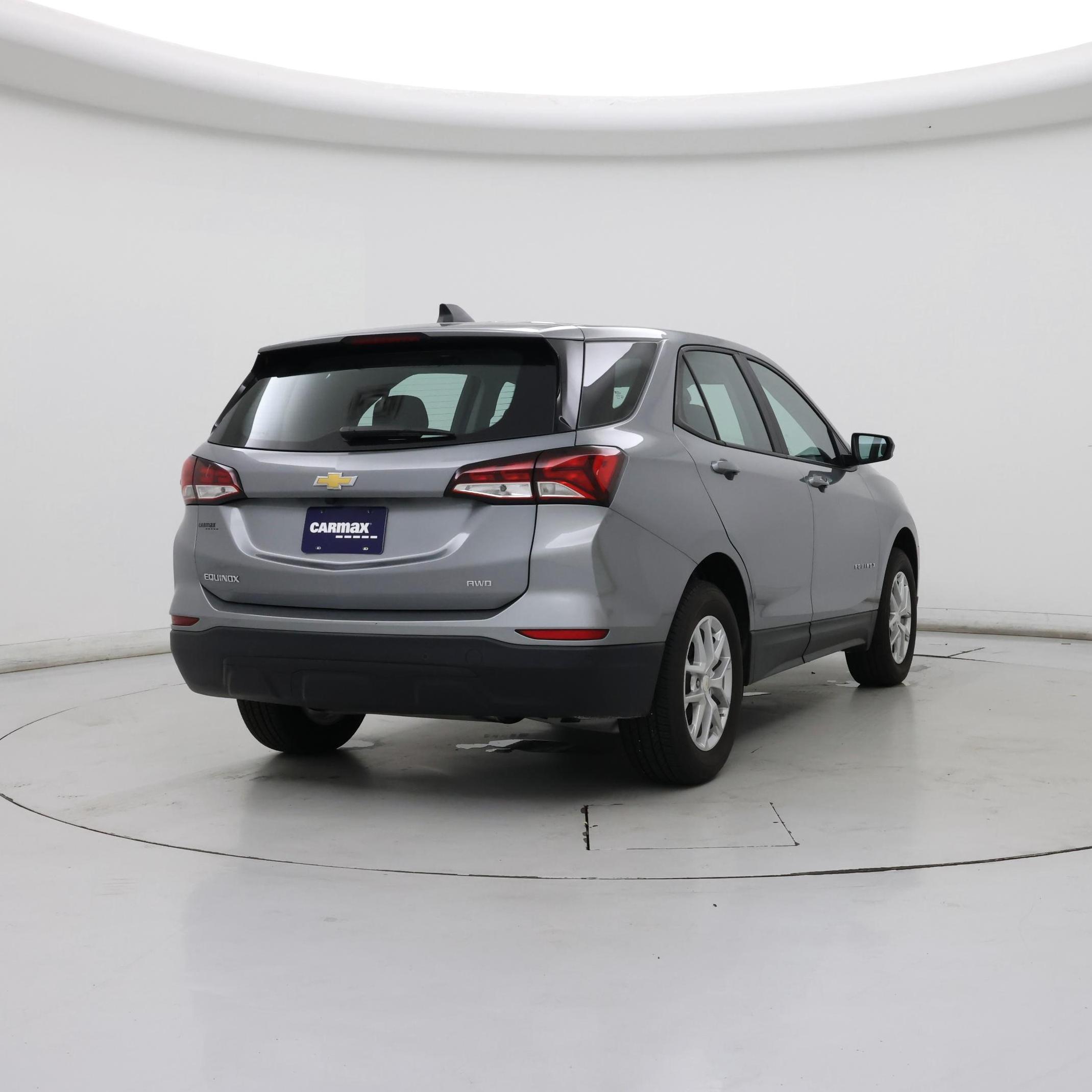 Thumbnail: 2023 Chevrolet Equinox - 8