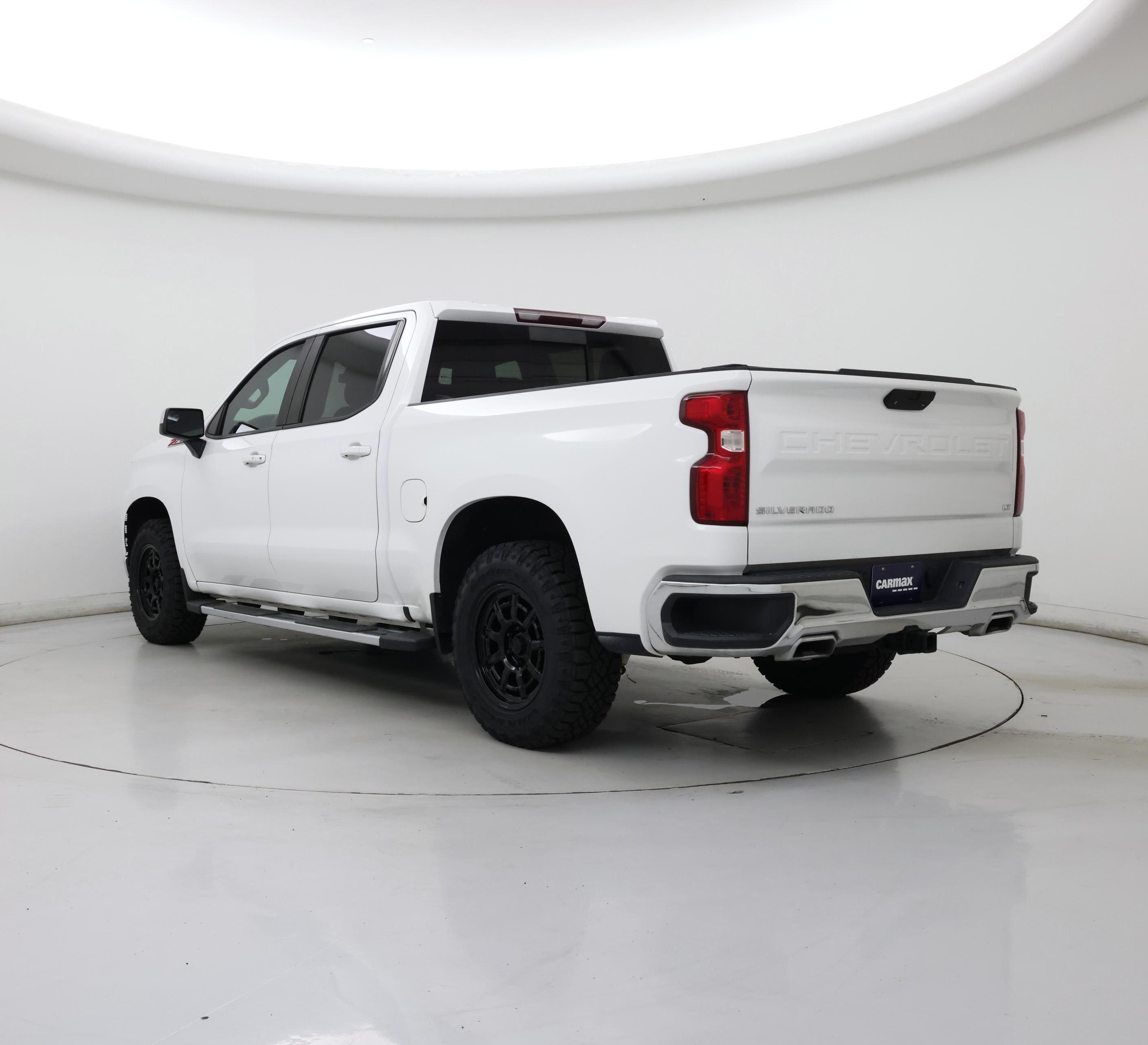 Thumbnail: 2020 Chevrolet Silverado 1500 - 2
