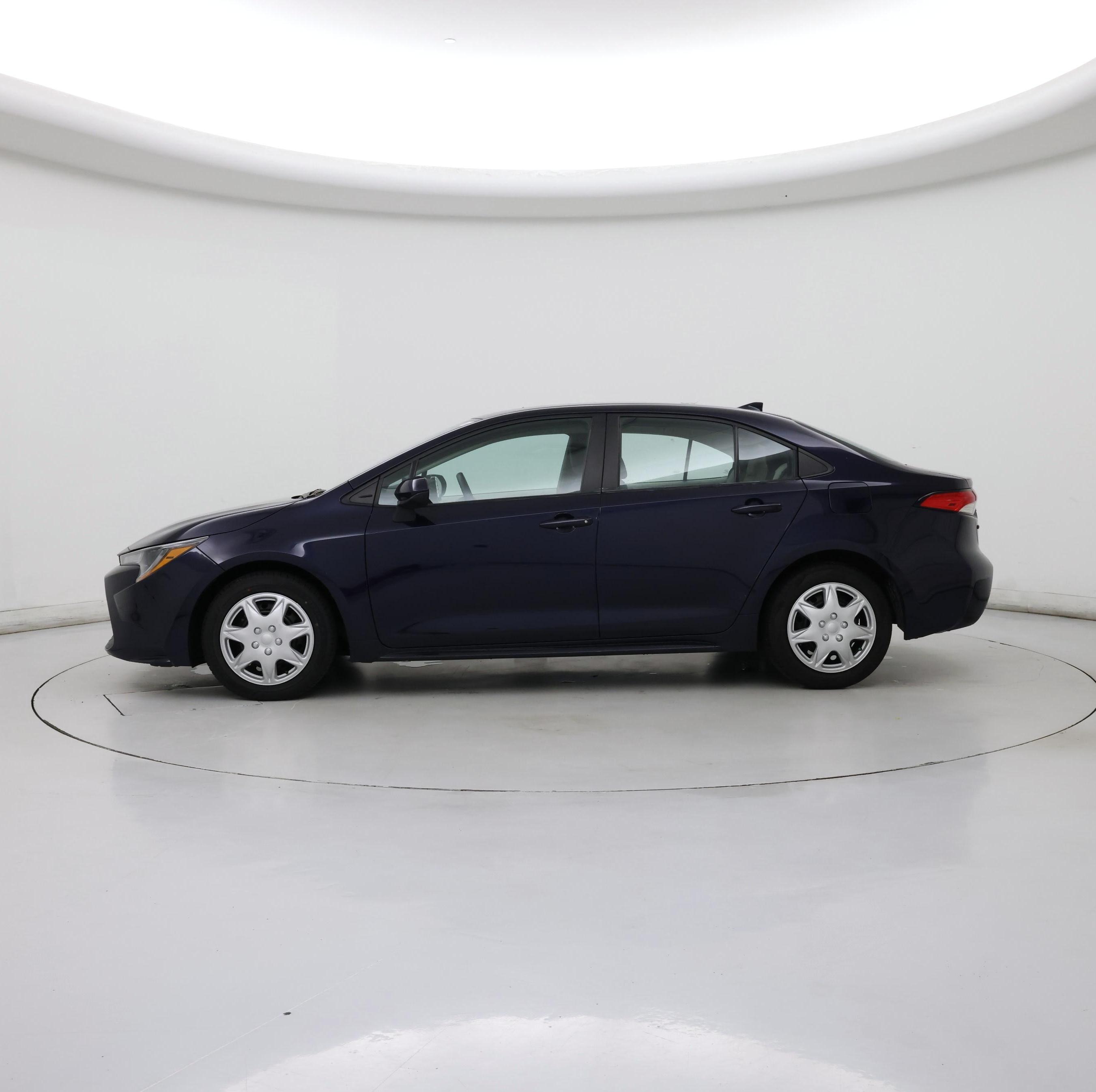 Thumbnail: 2022 Toyota Corolla - 3