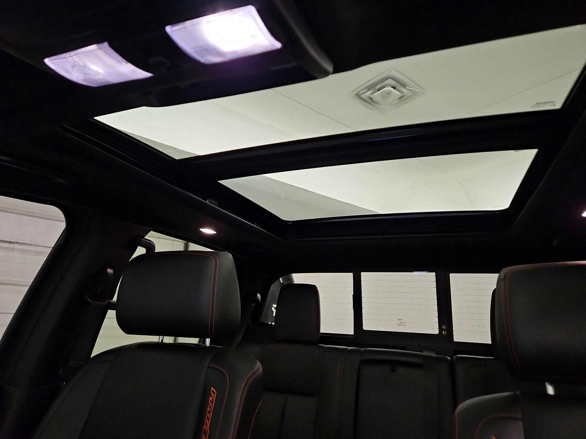 Thumbnail: 2021 Nissan Titan - 20