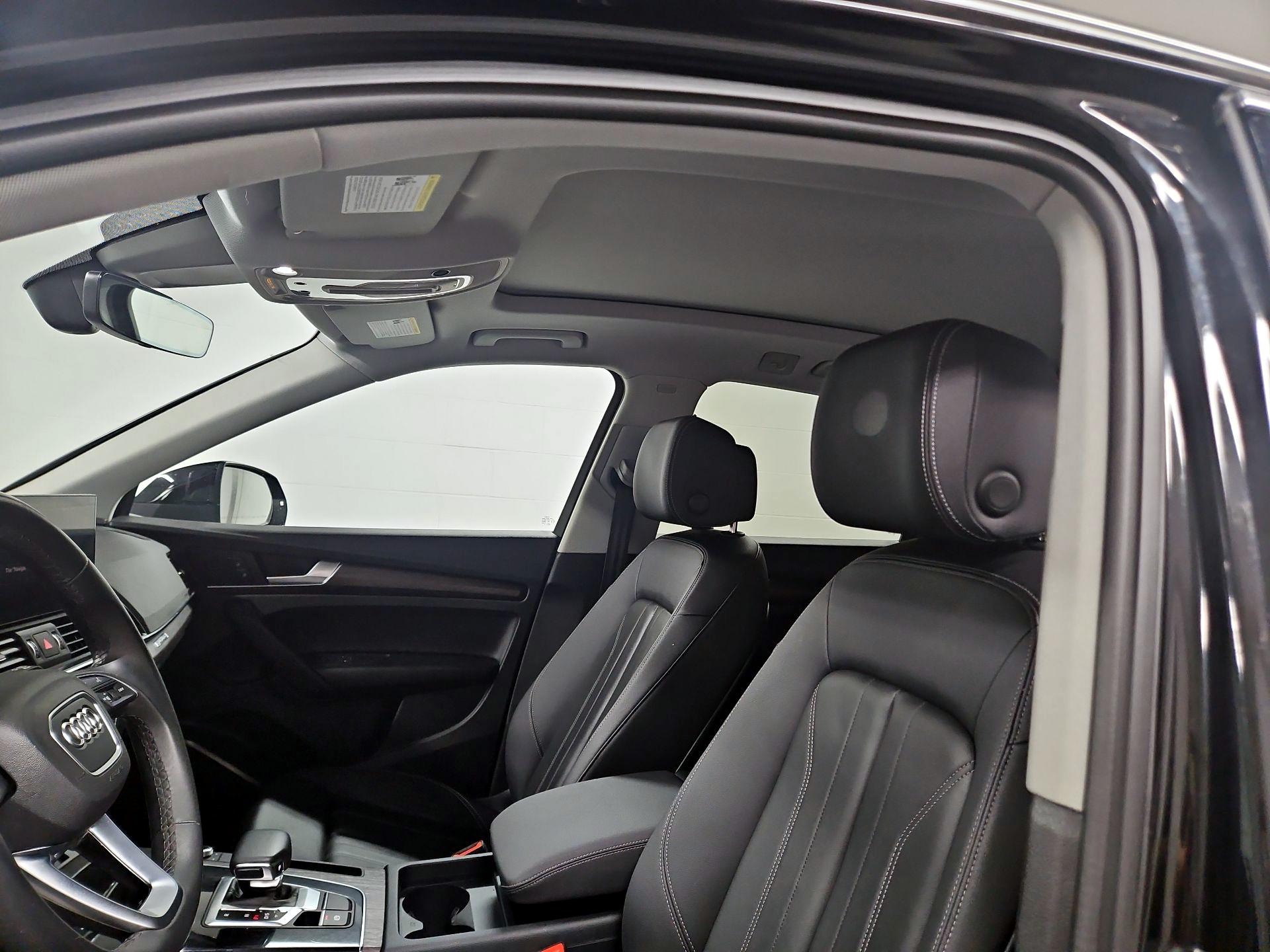 Thumbnail: 2023 Audi Q5 - 19
