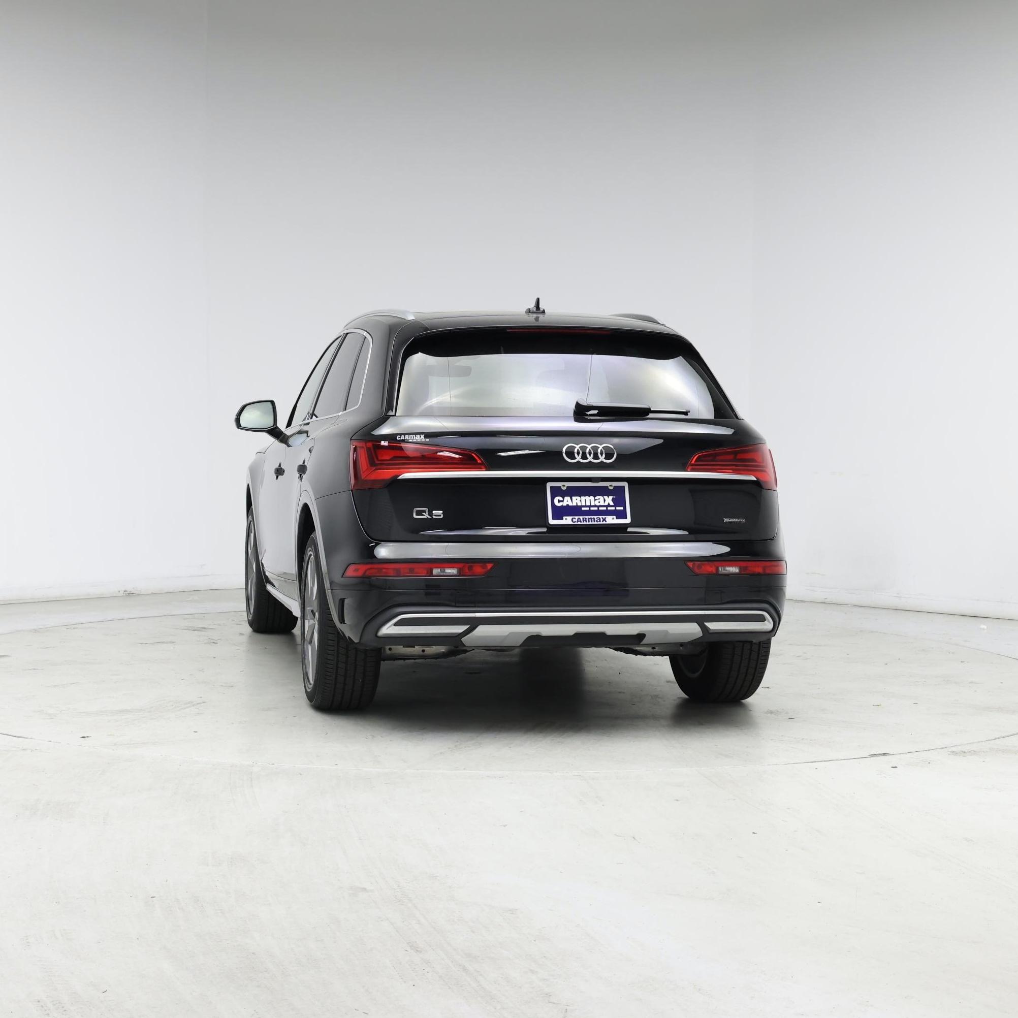 Thumbnail: 2023 Audi Q5 - 6