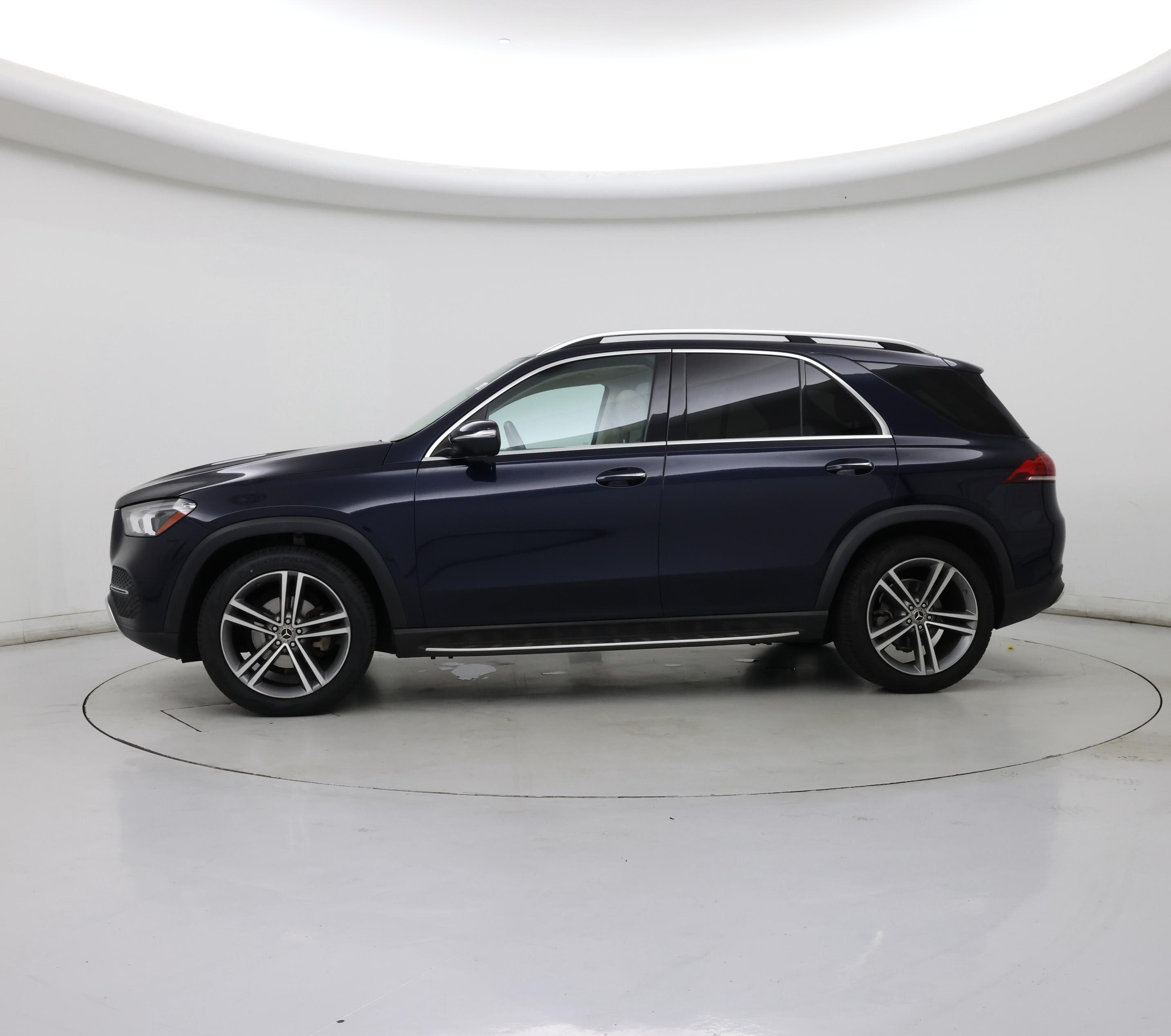 Thumbnail: 2020 Mercedes-Benz GLE - 3