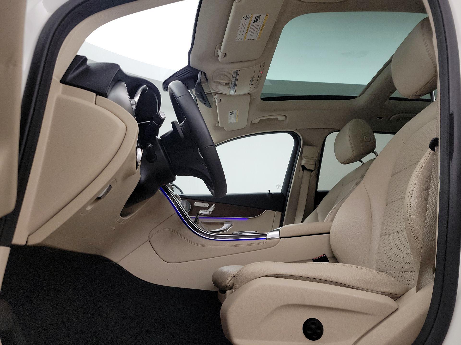 Thumbnail: 2021 Mercedes-Benz GLC - 19