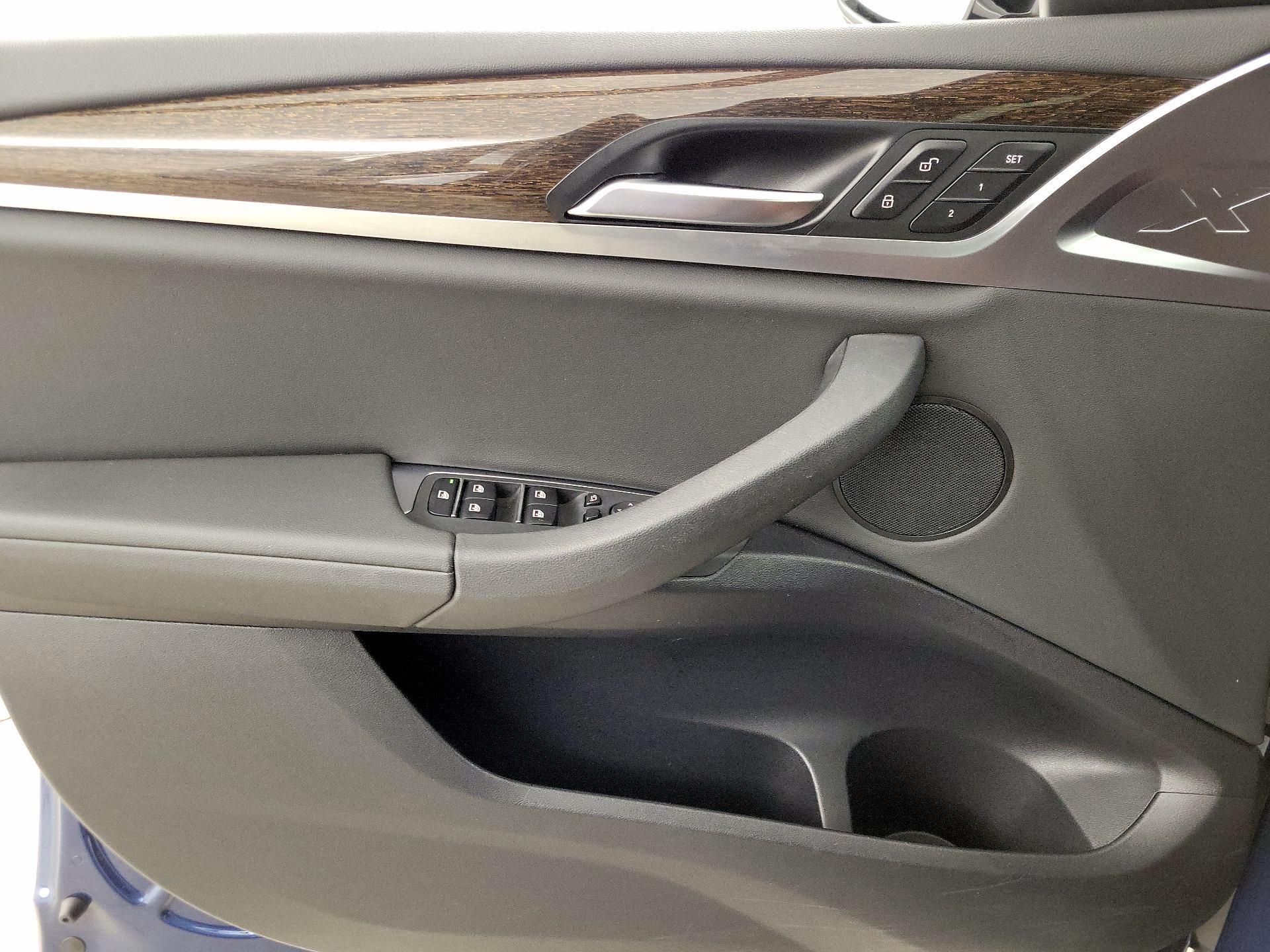 Thumbnail: 2019 BMW X3 - 12