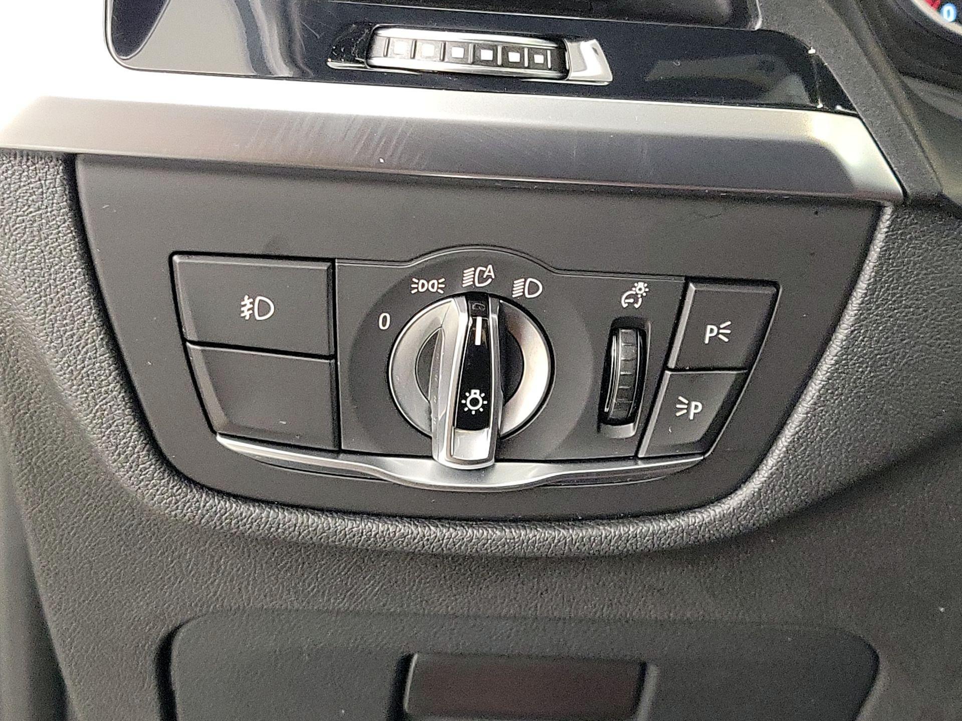 Thumbnail: 2019 BMW X3 - 13