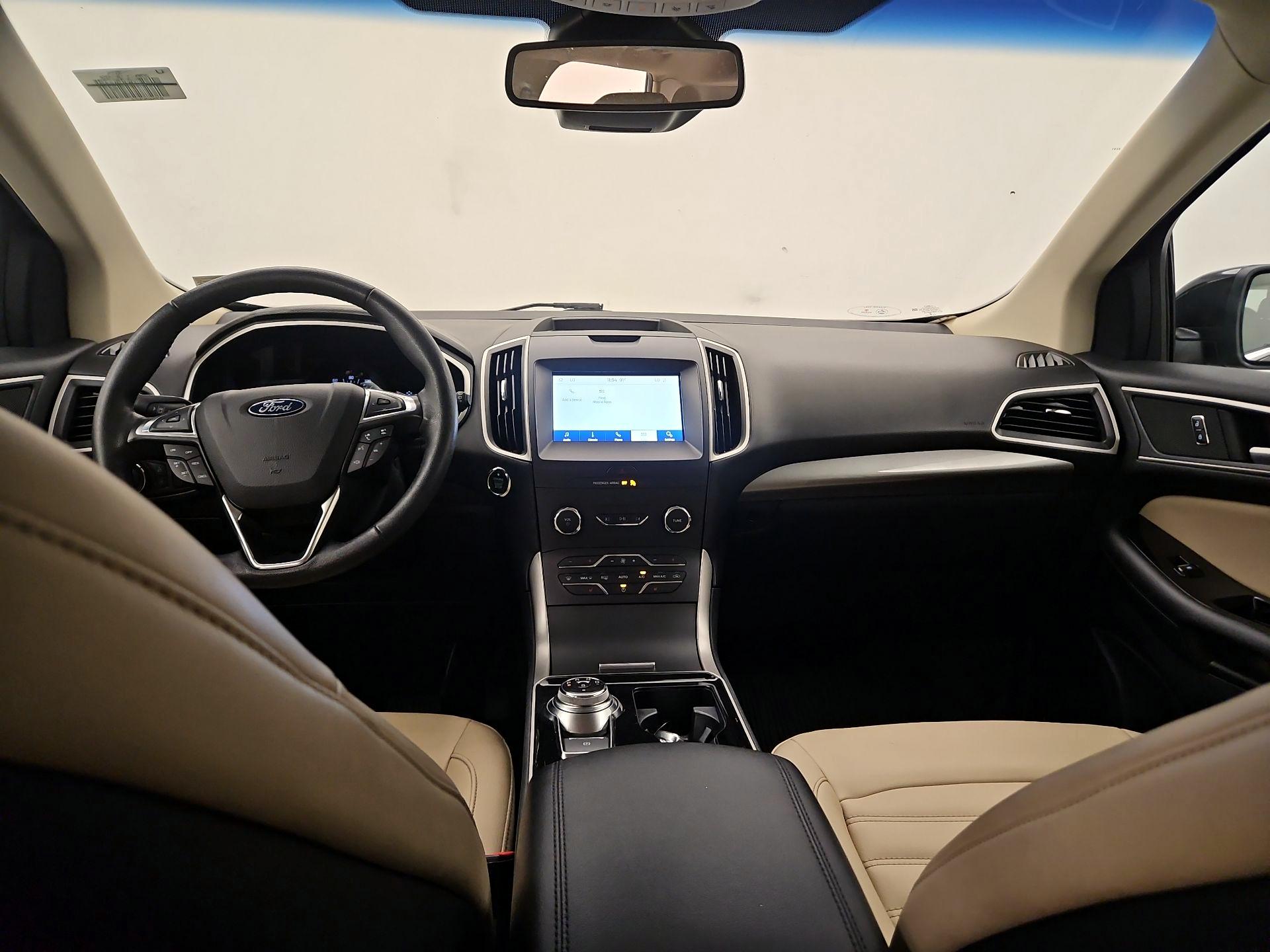 Thumbnail: 2020 Ford Edge - 9