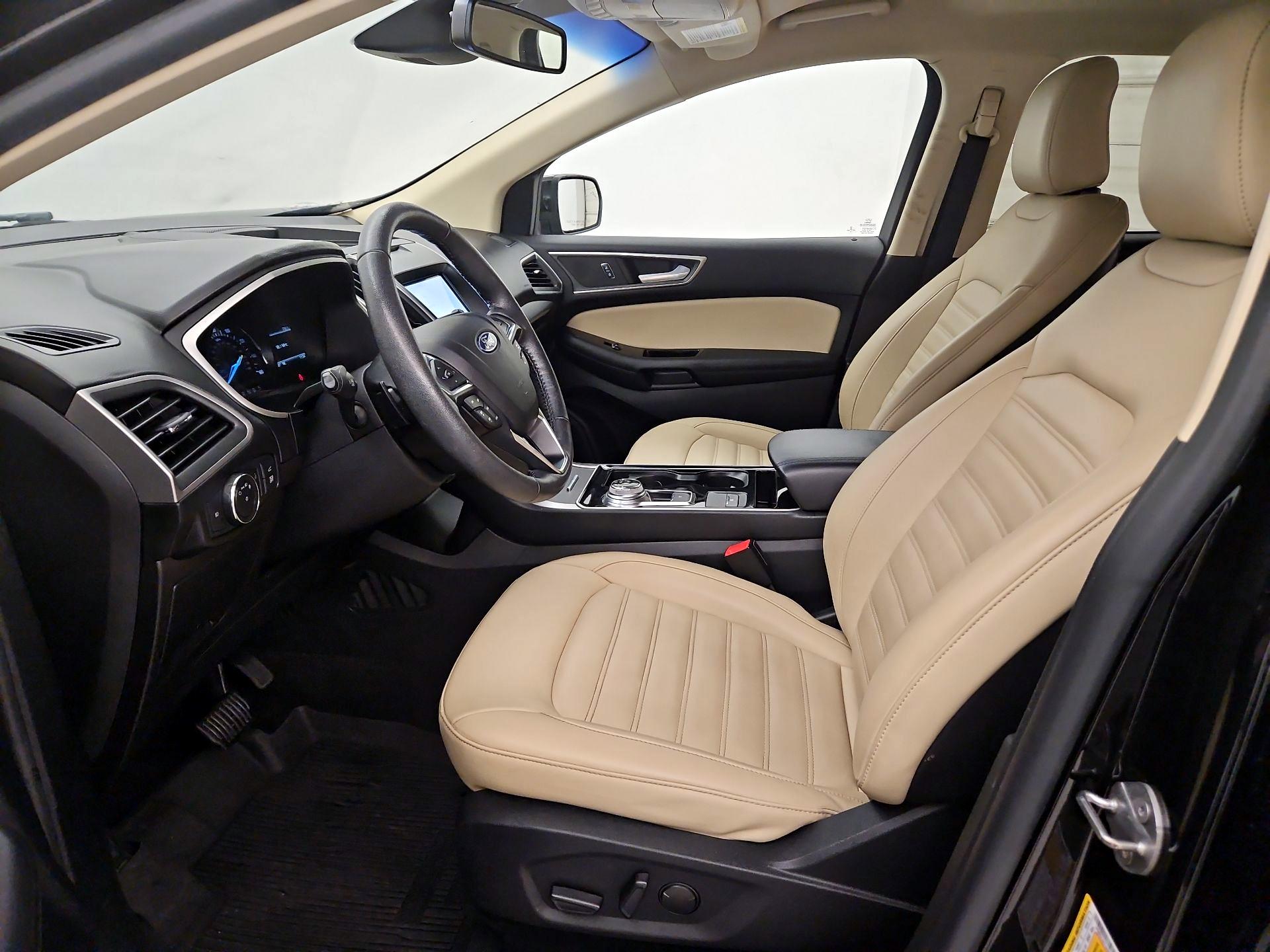 Thumbnail: 2020 Ford Edge - 11