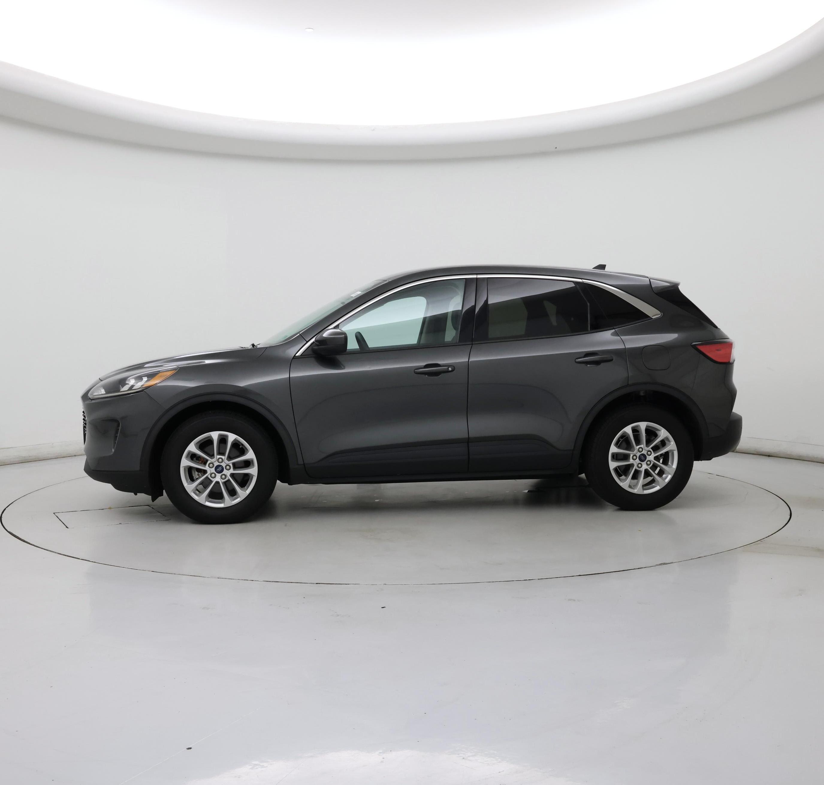 Thumbnail: 2020 Ford Escape - 3