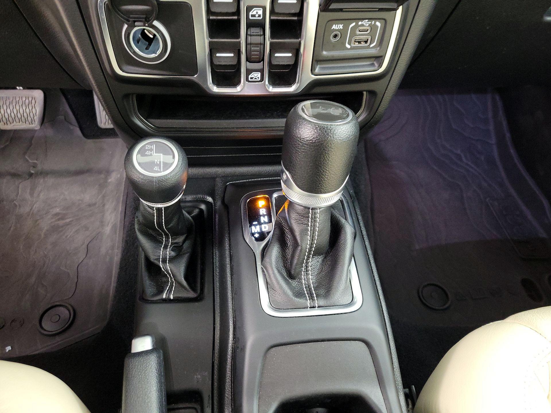 Thumbnail: 2023 Jeep Wrangler - 18