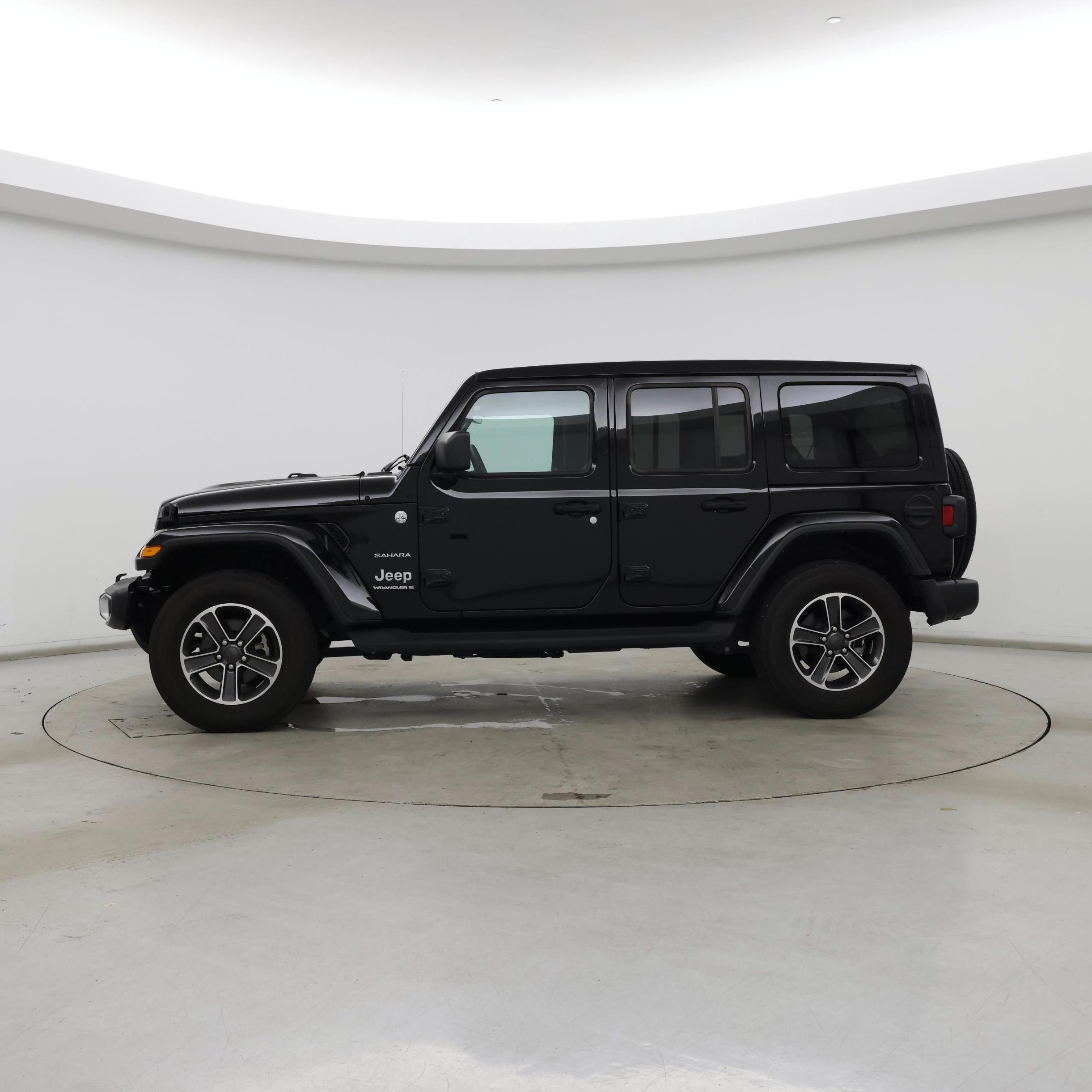 Thumbnail: 2023 Jeep Wrangler - 3