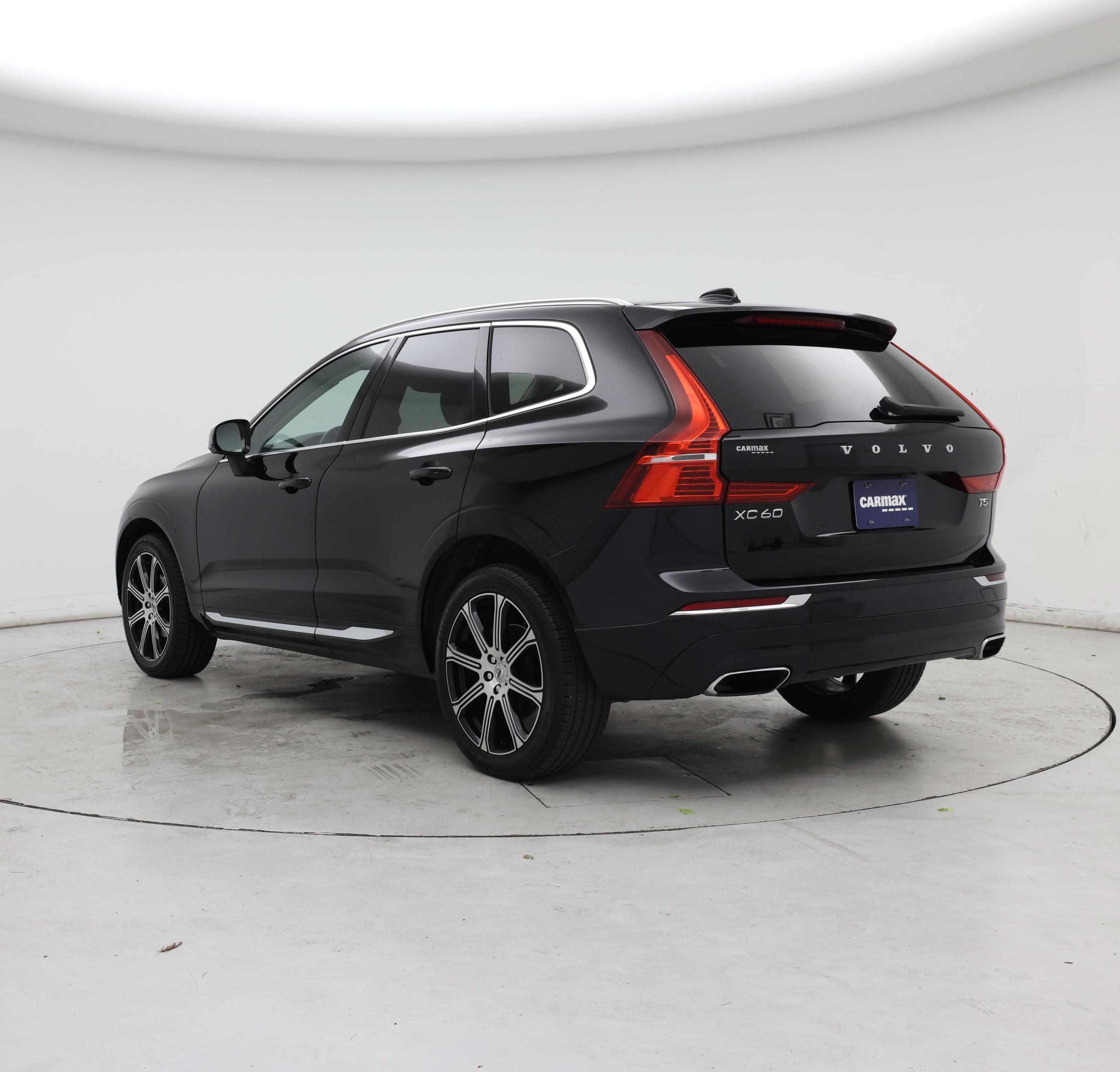 Thumbnail: 2021 Volvo XC60 - 2