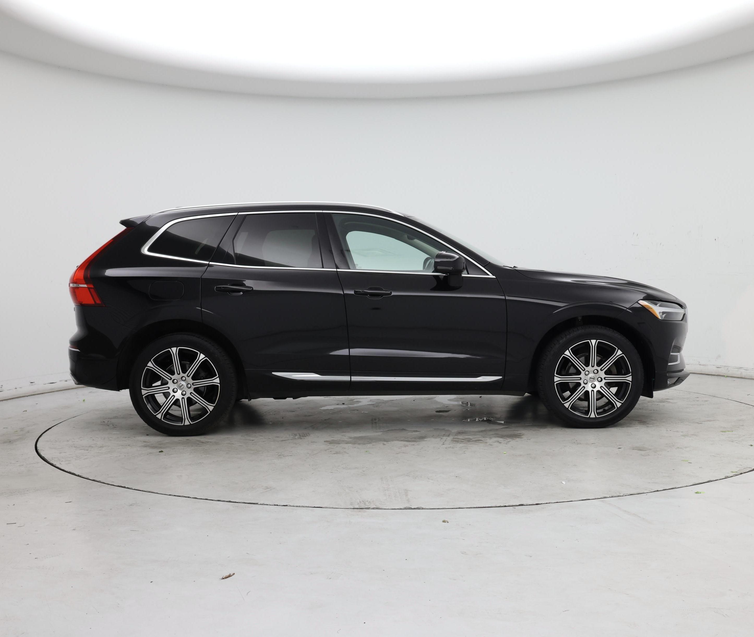Thumbnail: 2021 Volvo XC60 - 7