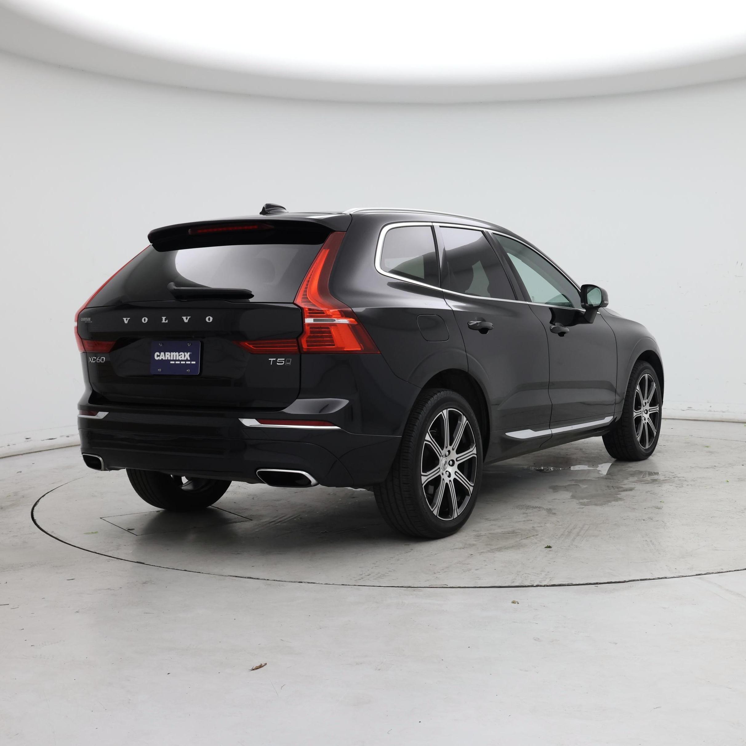 Thumbnail: 2021 Volvo XC60 - 8
