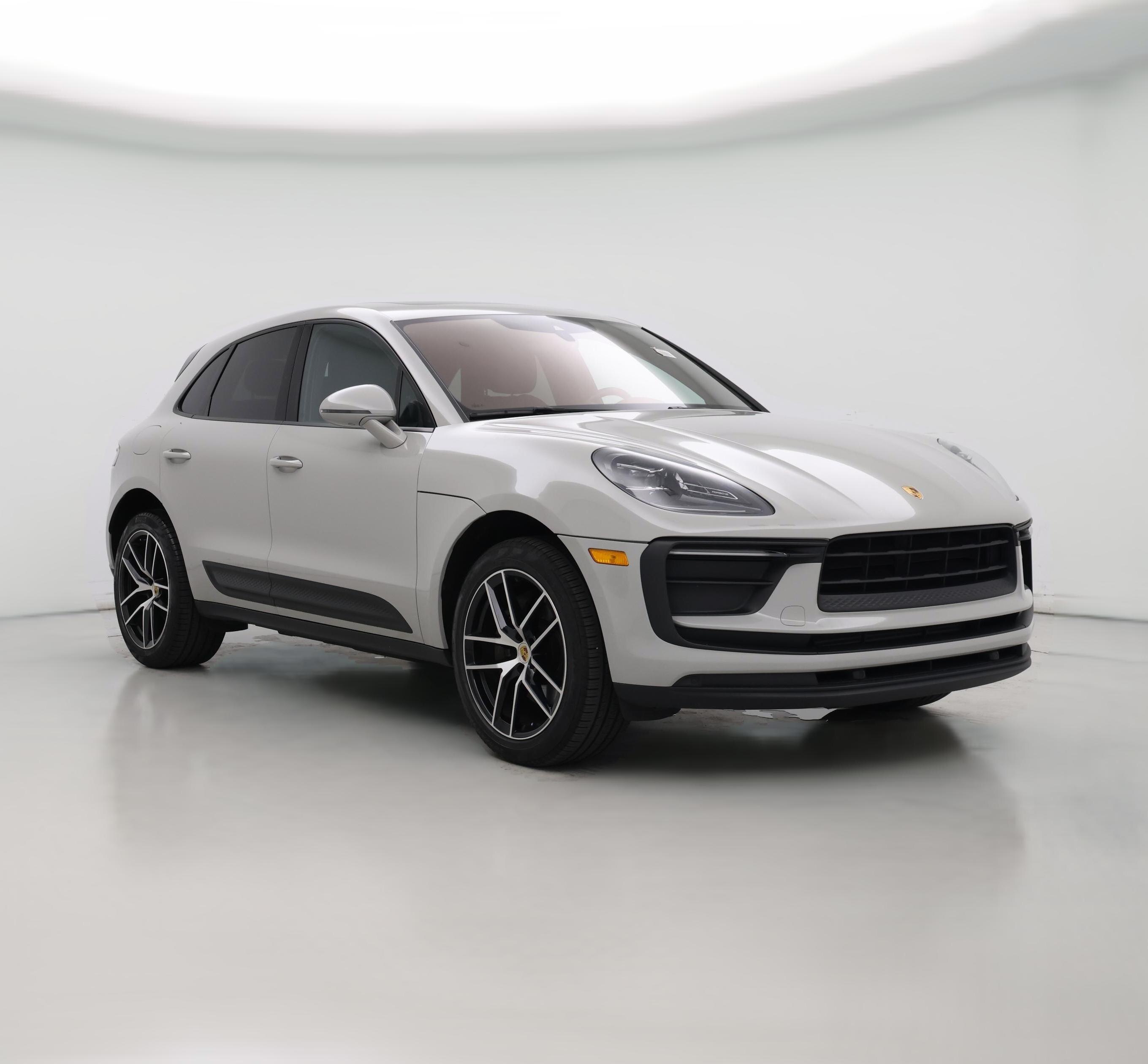 Thumbnail: 2022 Porsche Macan - 1