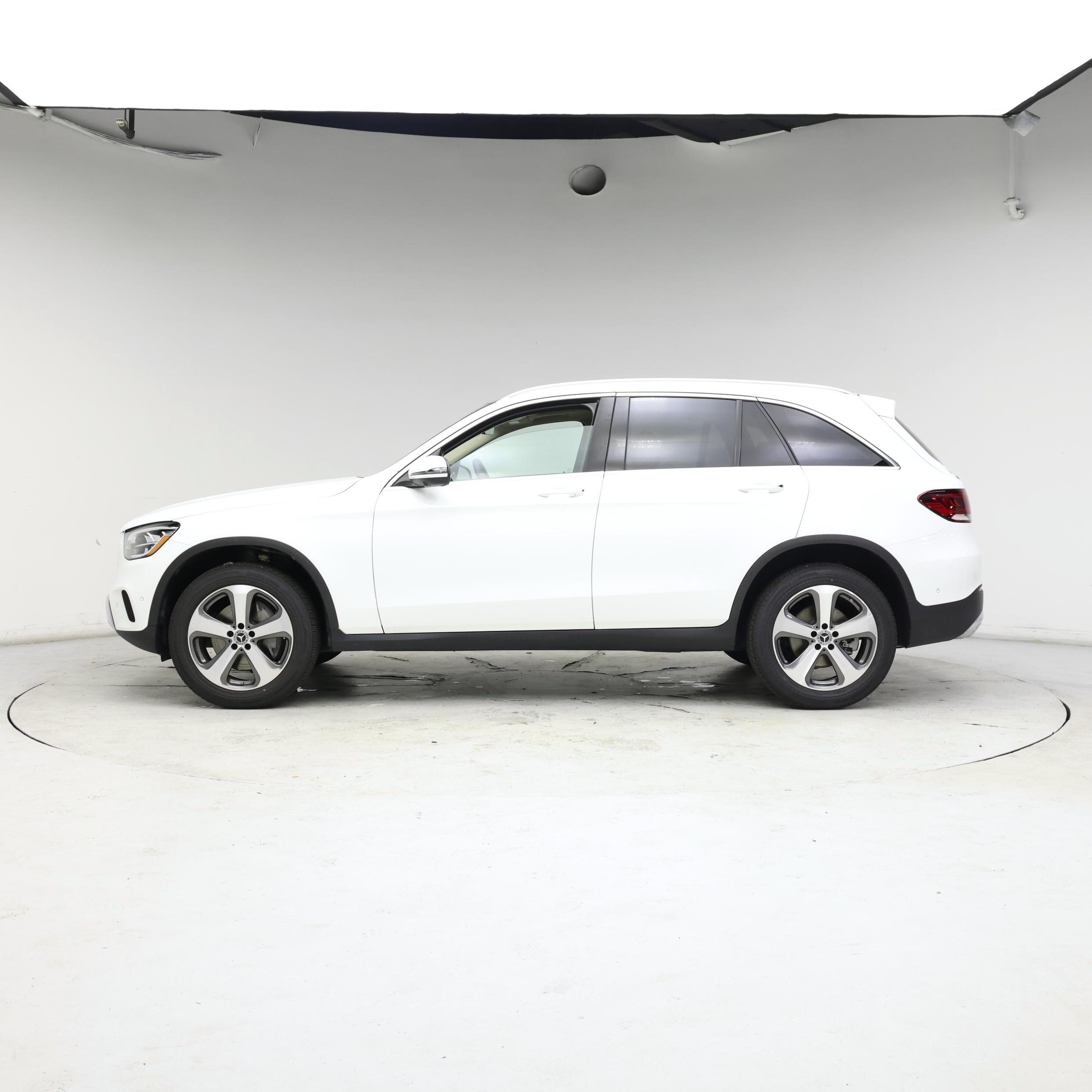 Thumbnail: 2022 Mercedes-Benz GLC - 3