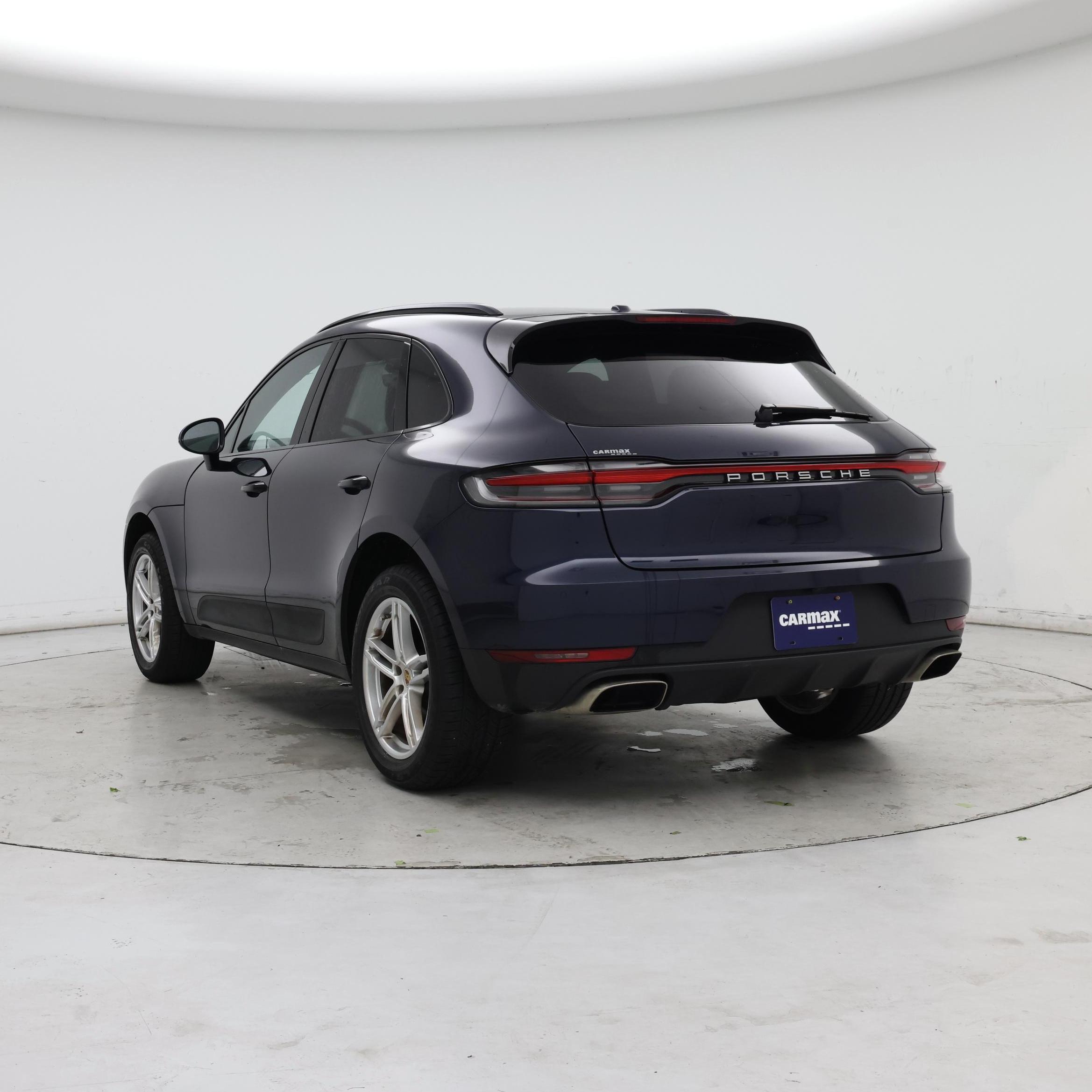 Thumbnail: 2021 Porsche Macan - 2
