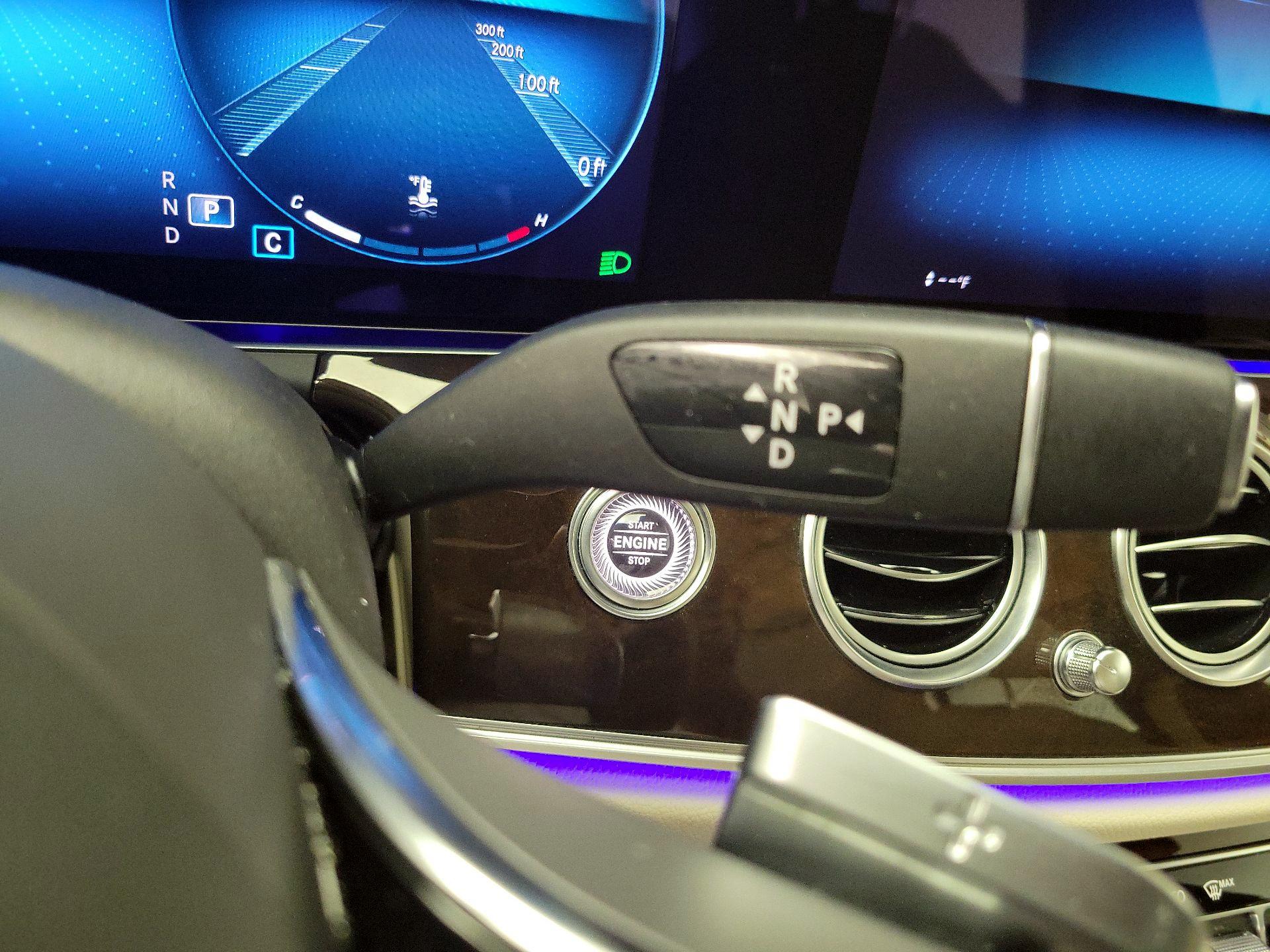 Thumbnail: 2021 Mercedes-Benz E-Class - 18
