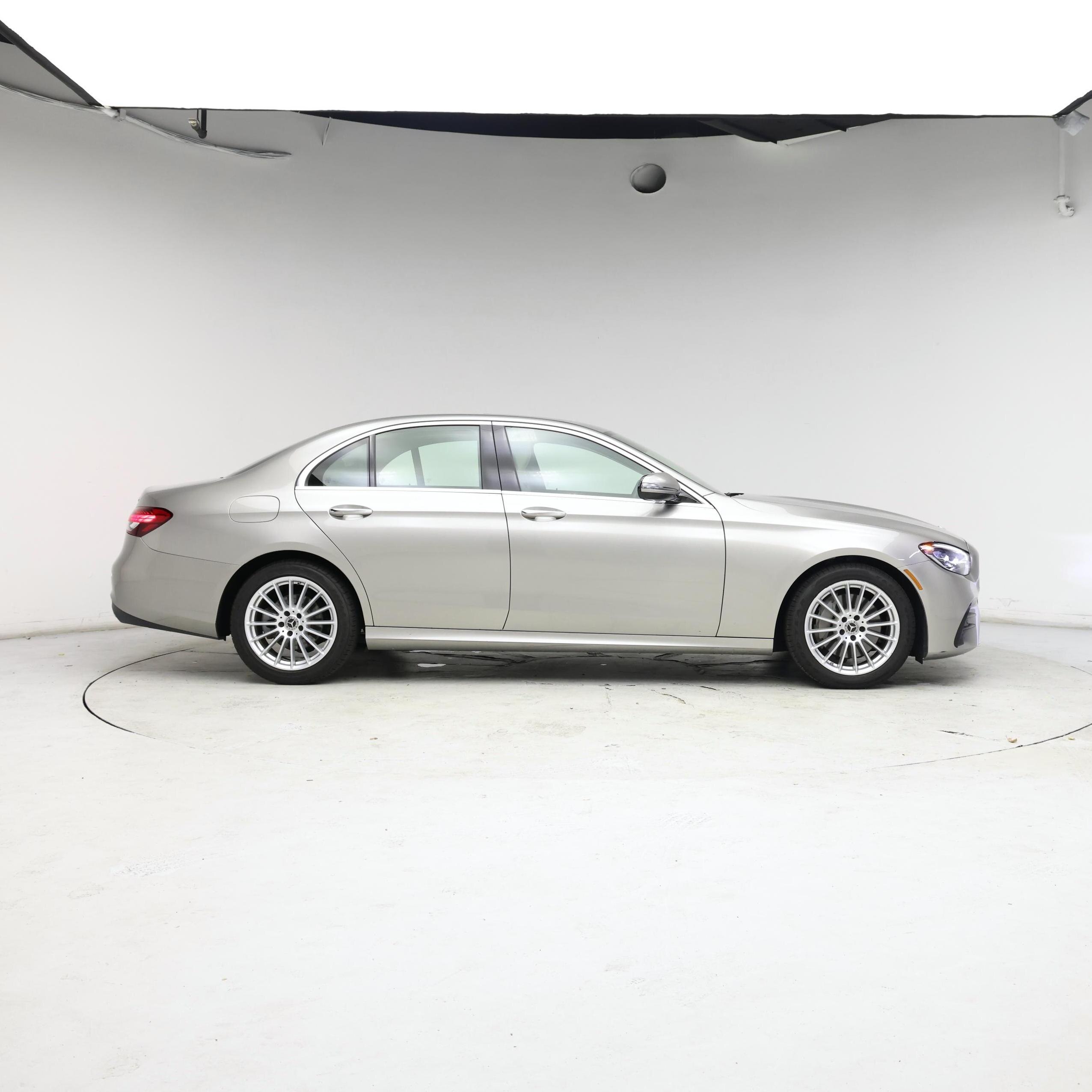 Thumbnail: 2021 Mercedes-Benz E-Class - 7