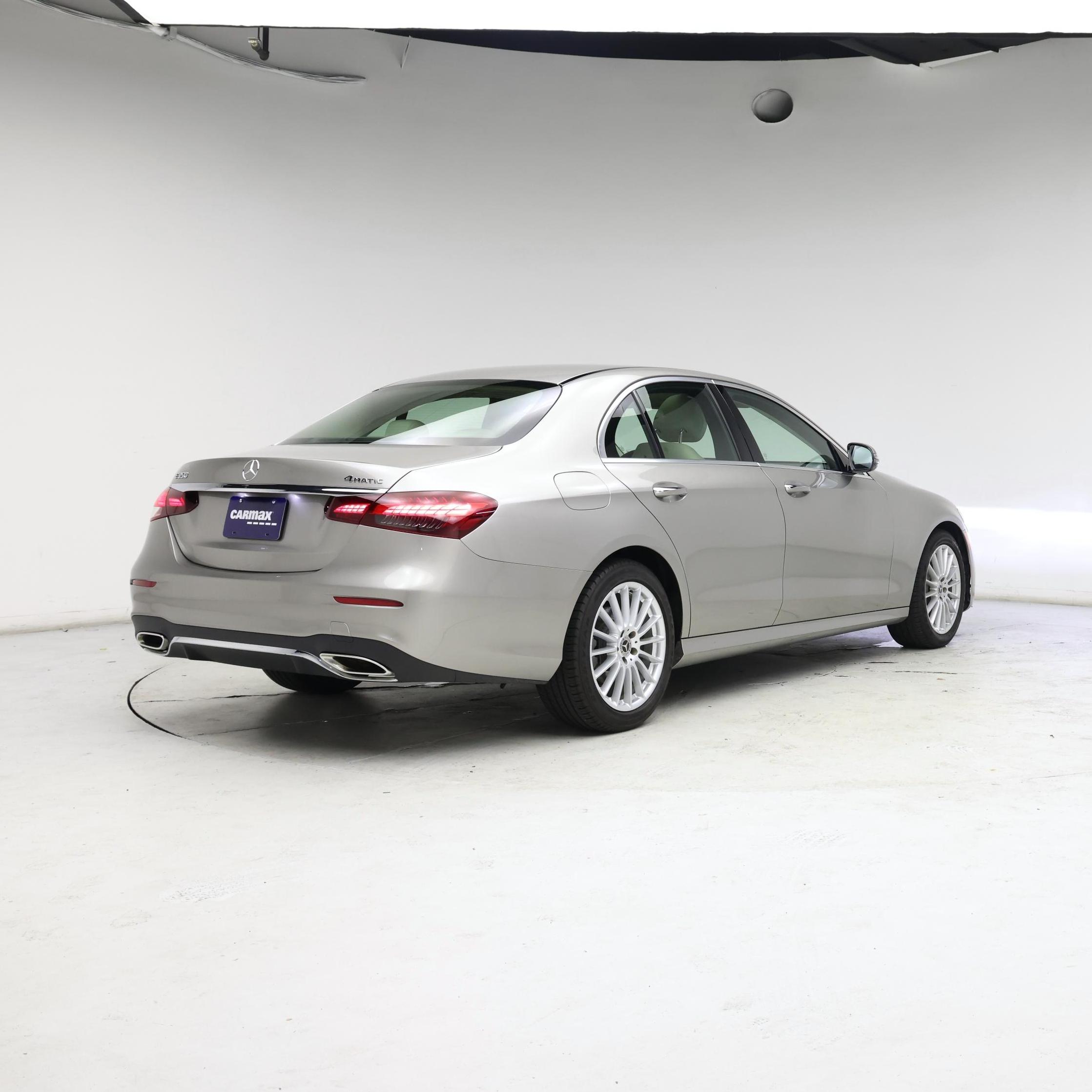 Thumbnail: 2021 Mercedes-Benz E-Class - 8