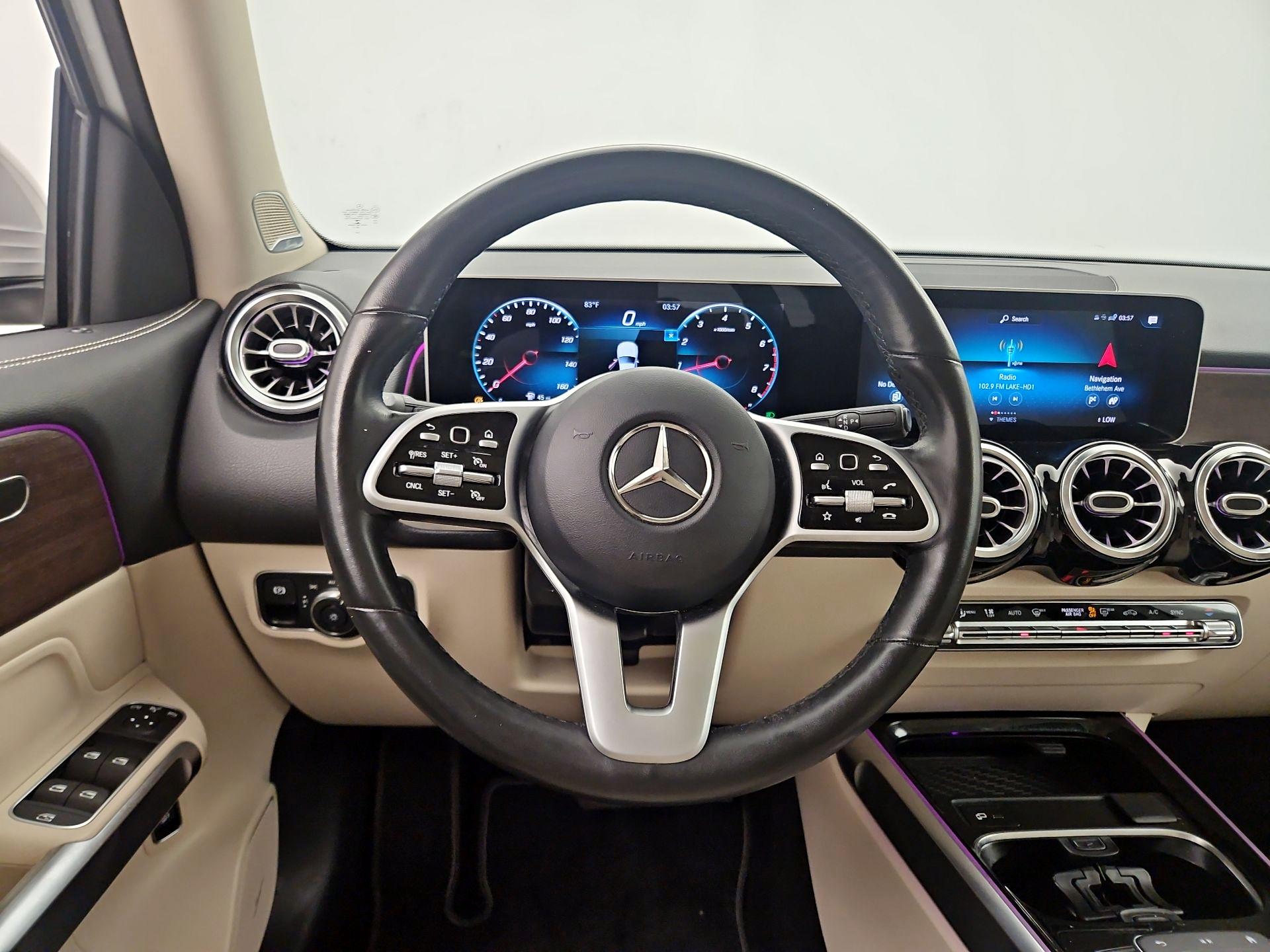 Thumbnail: 2021 Mercedes-Benz GLB - 10