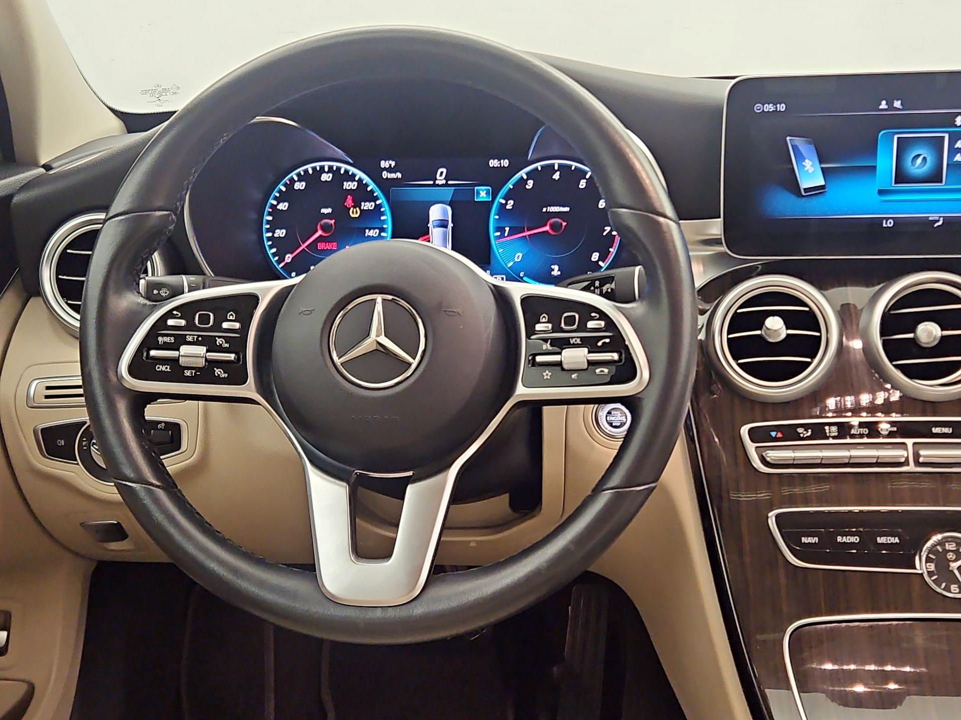 Thumbnail: 2021 Mercedes-Benz C-Class - 10