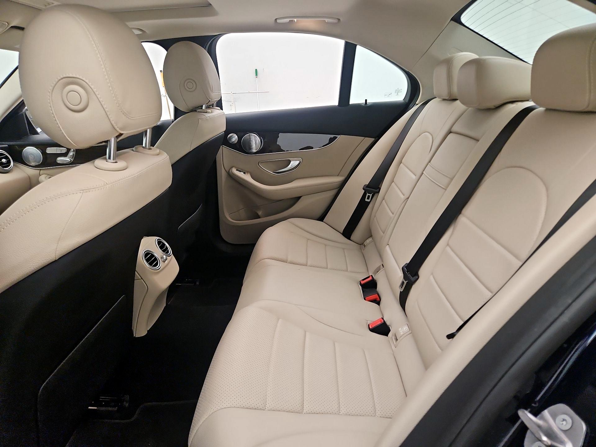 Thumbnail: 2021 Mercedes-Benz C-Class - 19