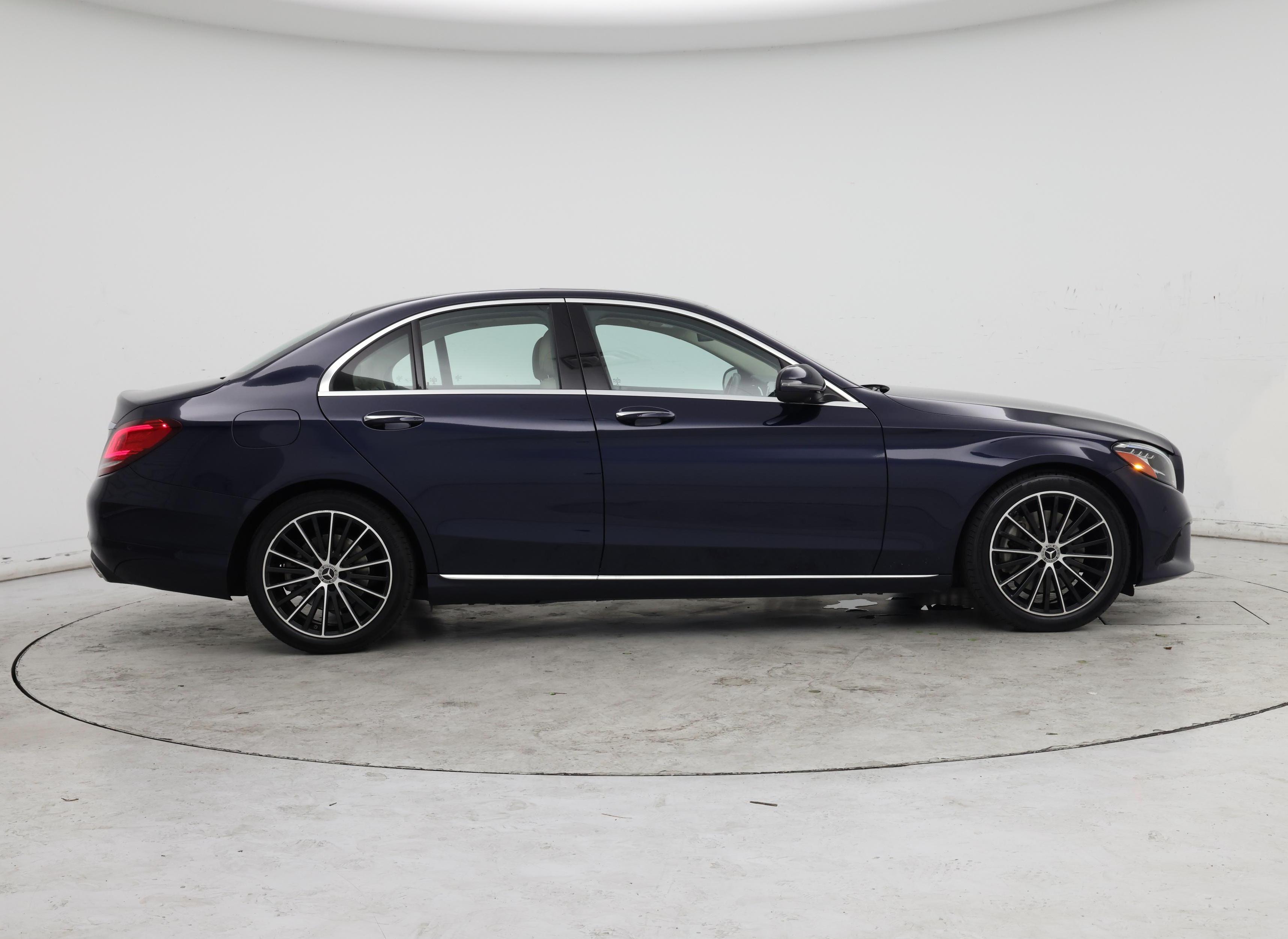 Thumbnail: 2021 Mercedes-Benz C-Class - 7