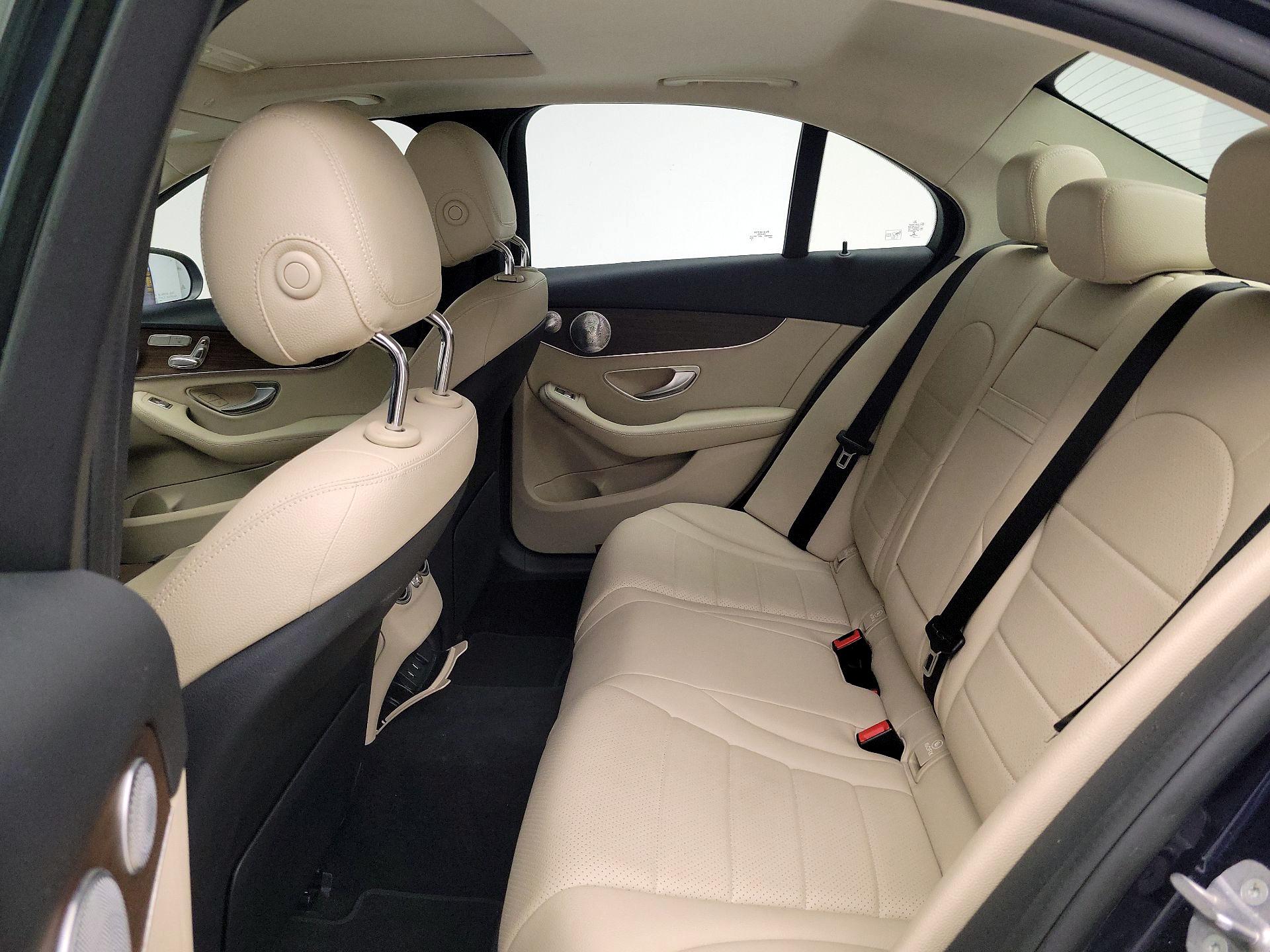 Thumbnail: 2021 Mercedes-Benz C-Class - 20