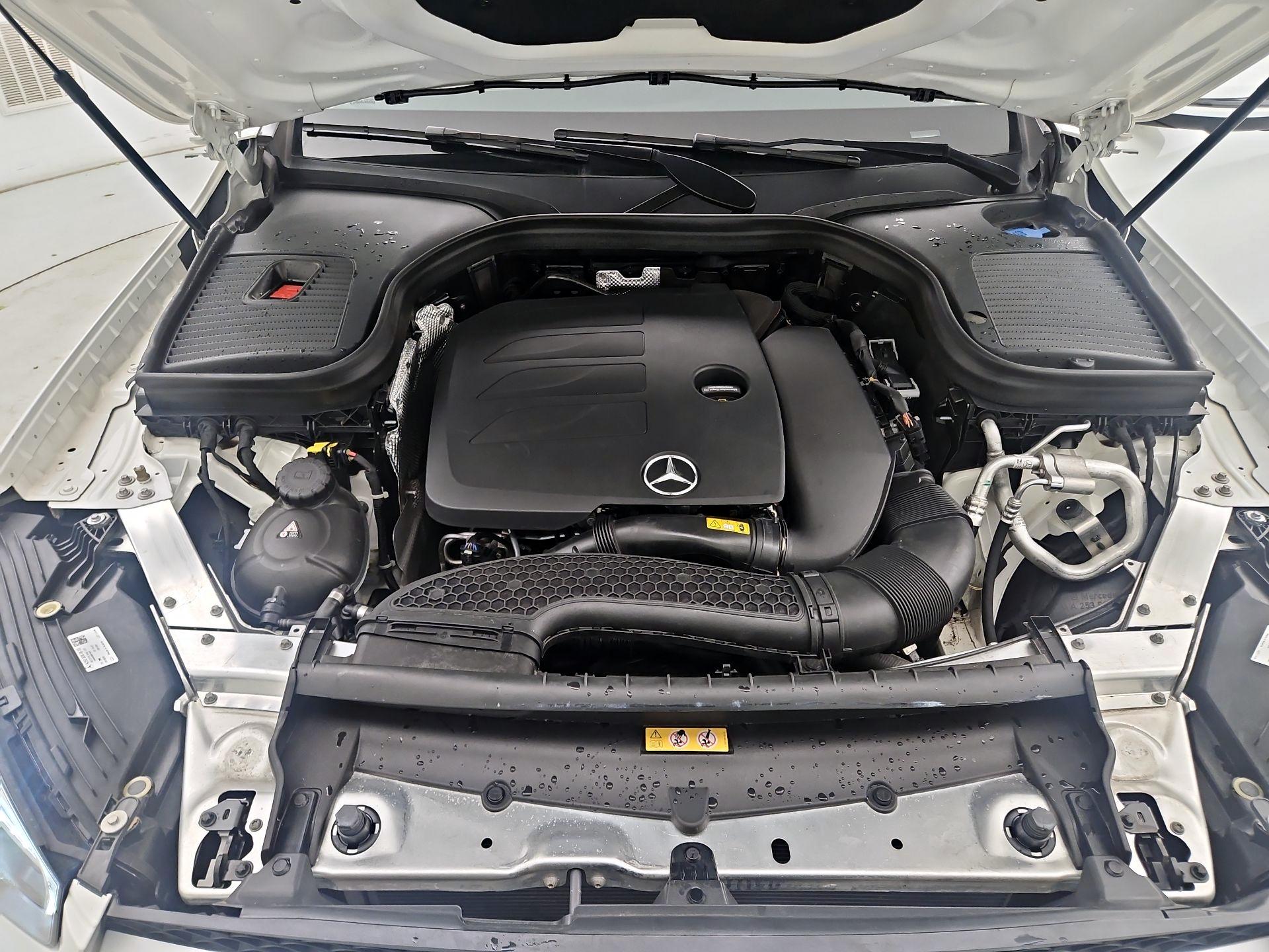 Thumbnail: 2022 Mercedes-Benz GLC - 20