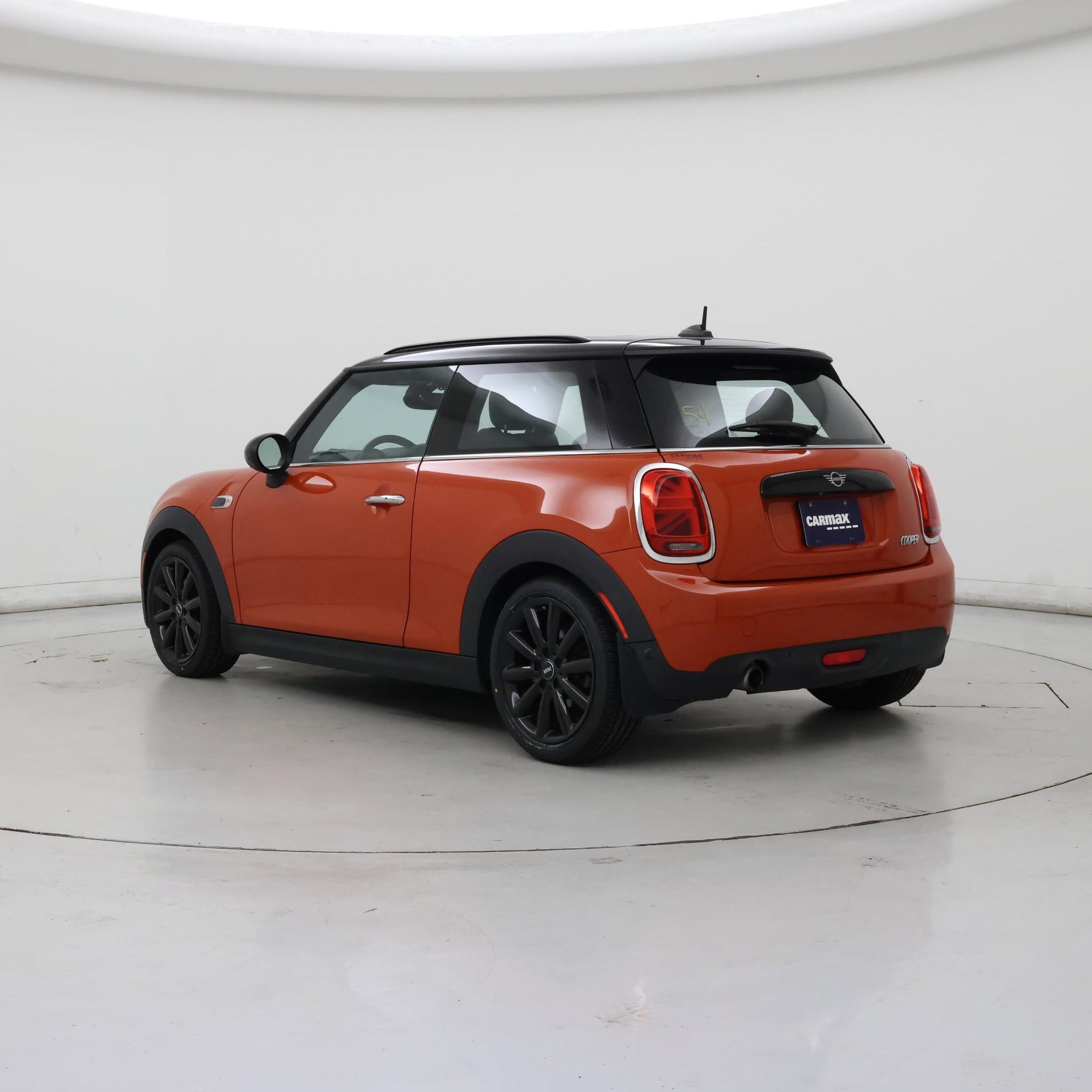 Thumbnail: 2019 MINI Cooper Hardtop - 2