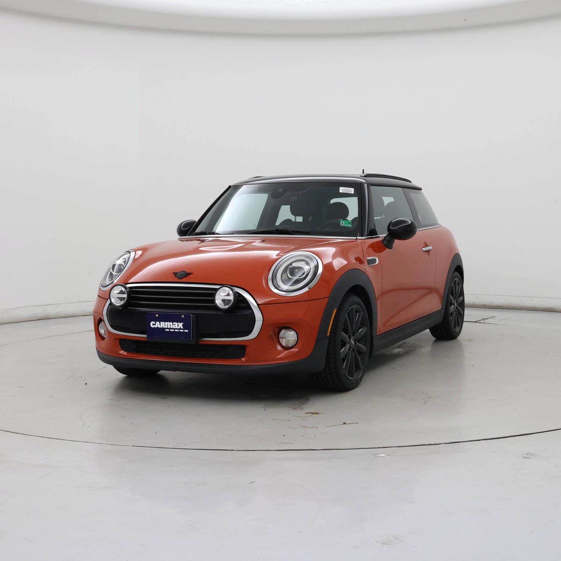 Thumbnail: 2019 MINI Cooper Hardtop - 4